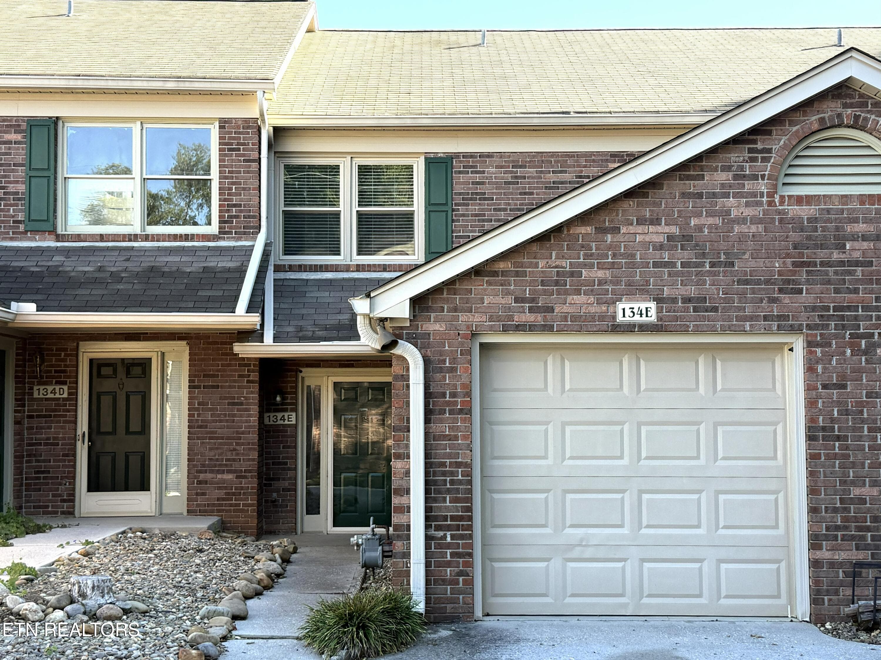 134 Durwood Rd E, Knoxville, TN 37922