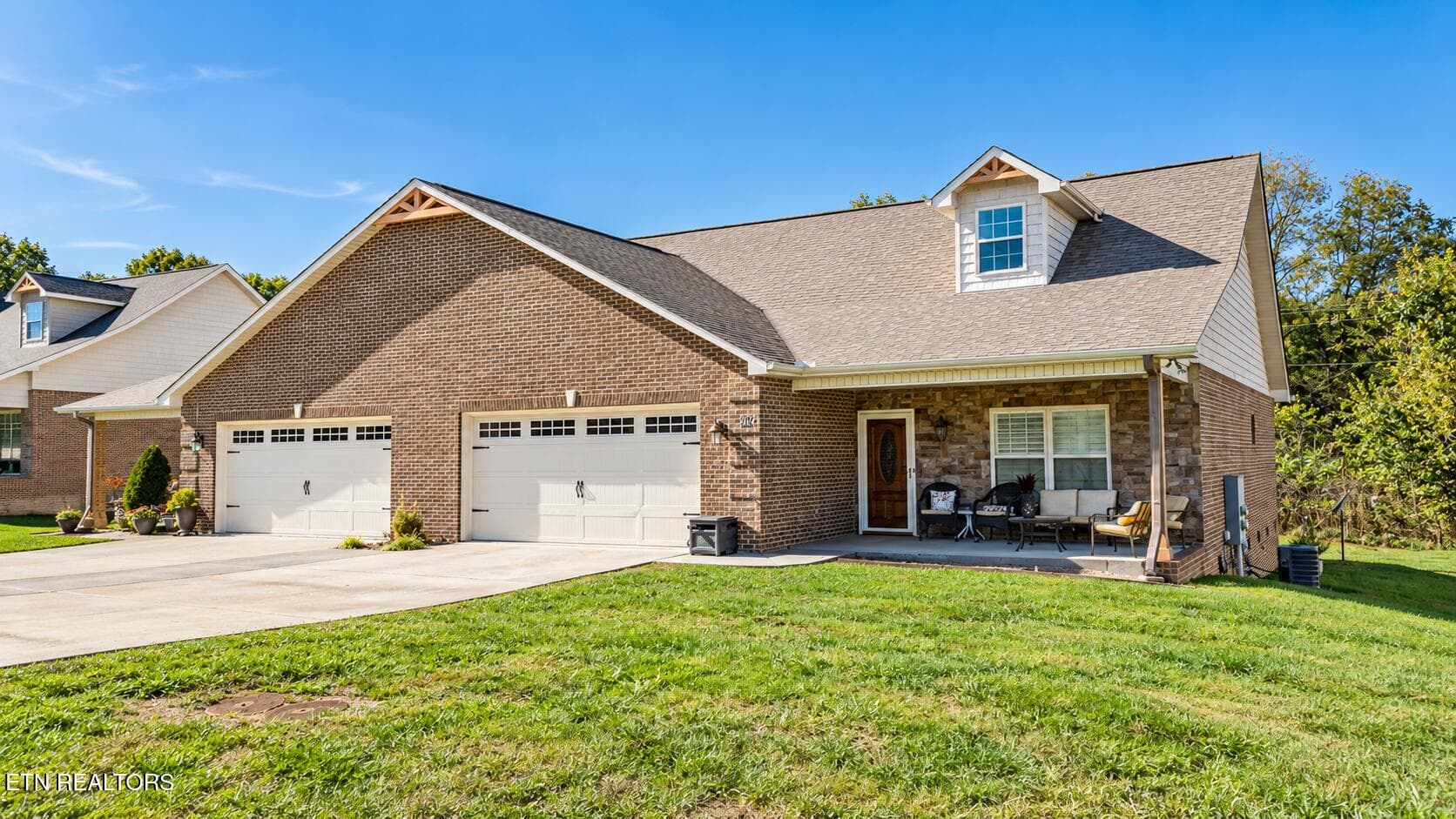 5 - 3021 Villas Creekside Drive, Dandridge, TN 37725