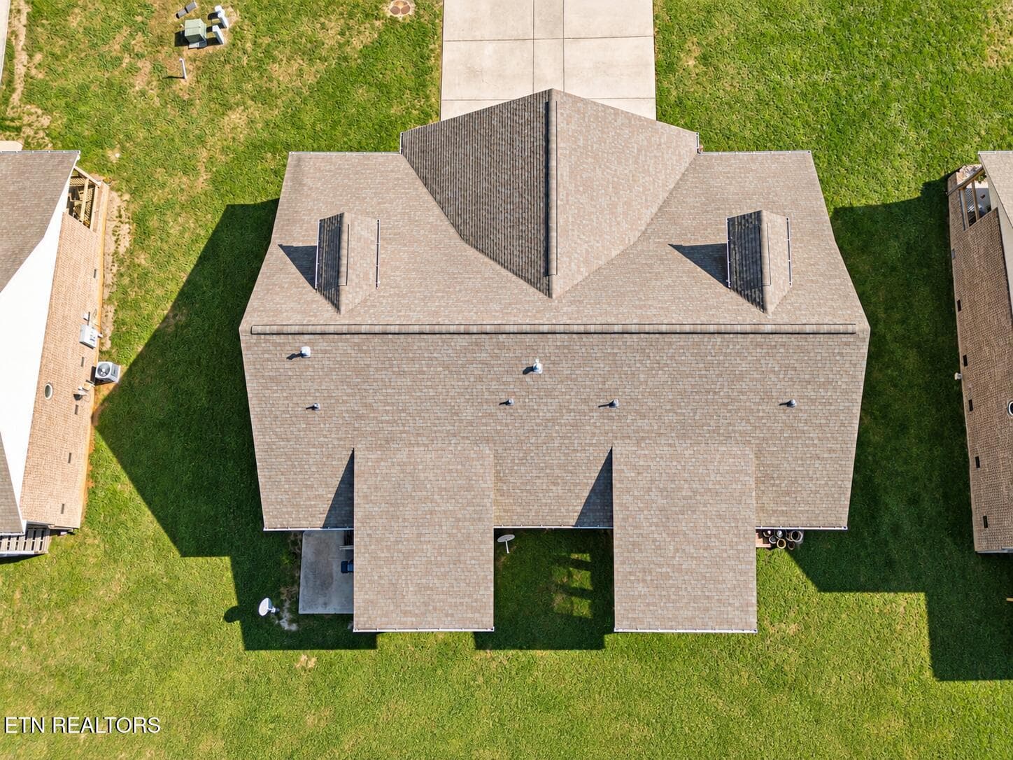 11 - 3021 Villas Creekside Drive, Dandridge, TN 37725