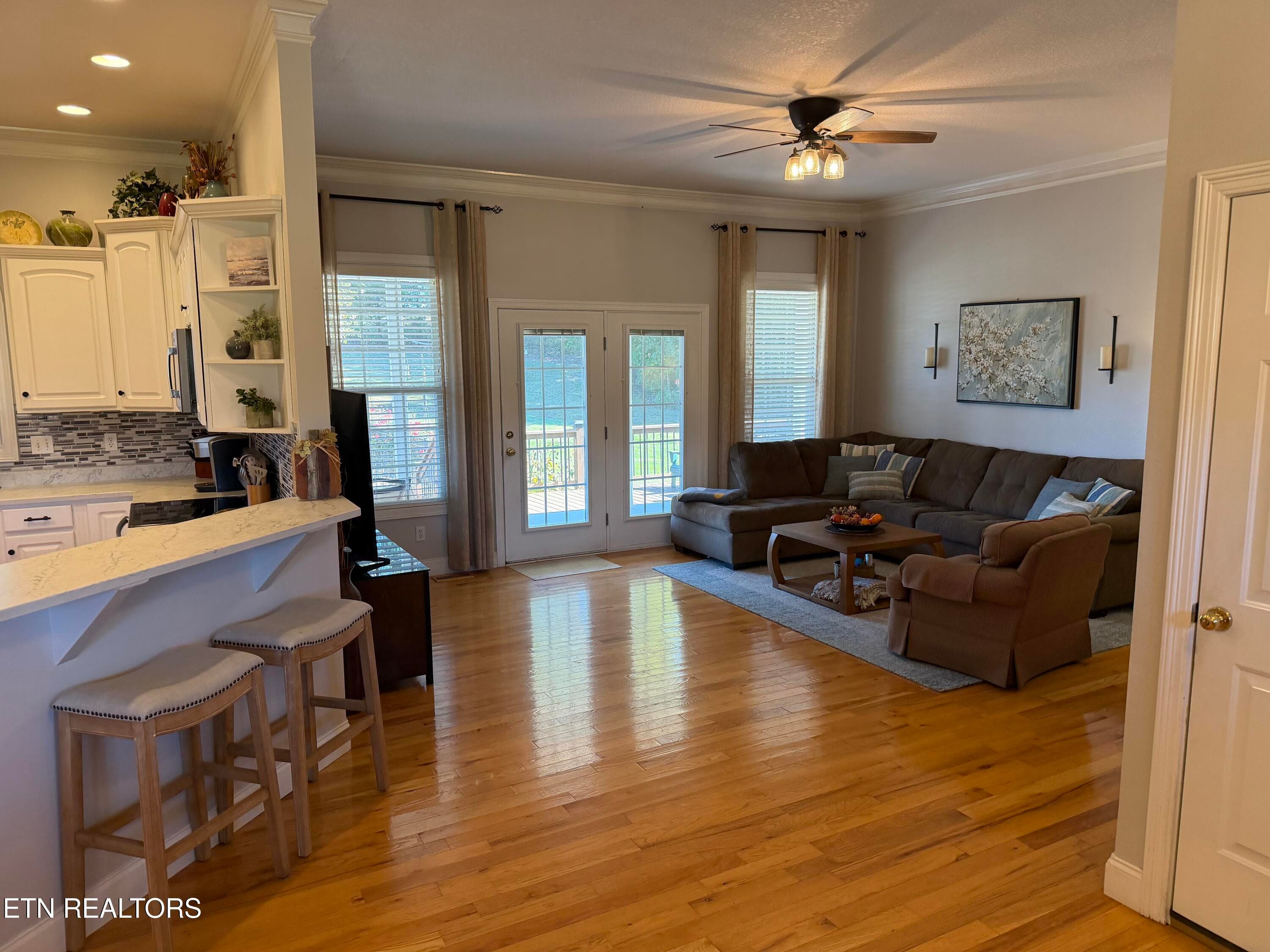 Living Area - 1420 Foxfire Circle, Seymour, TN 37865
