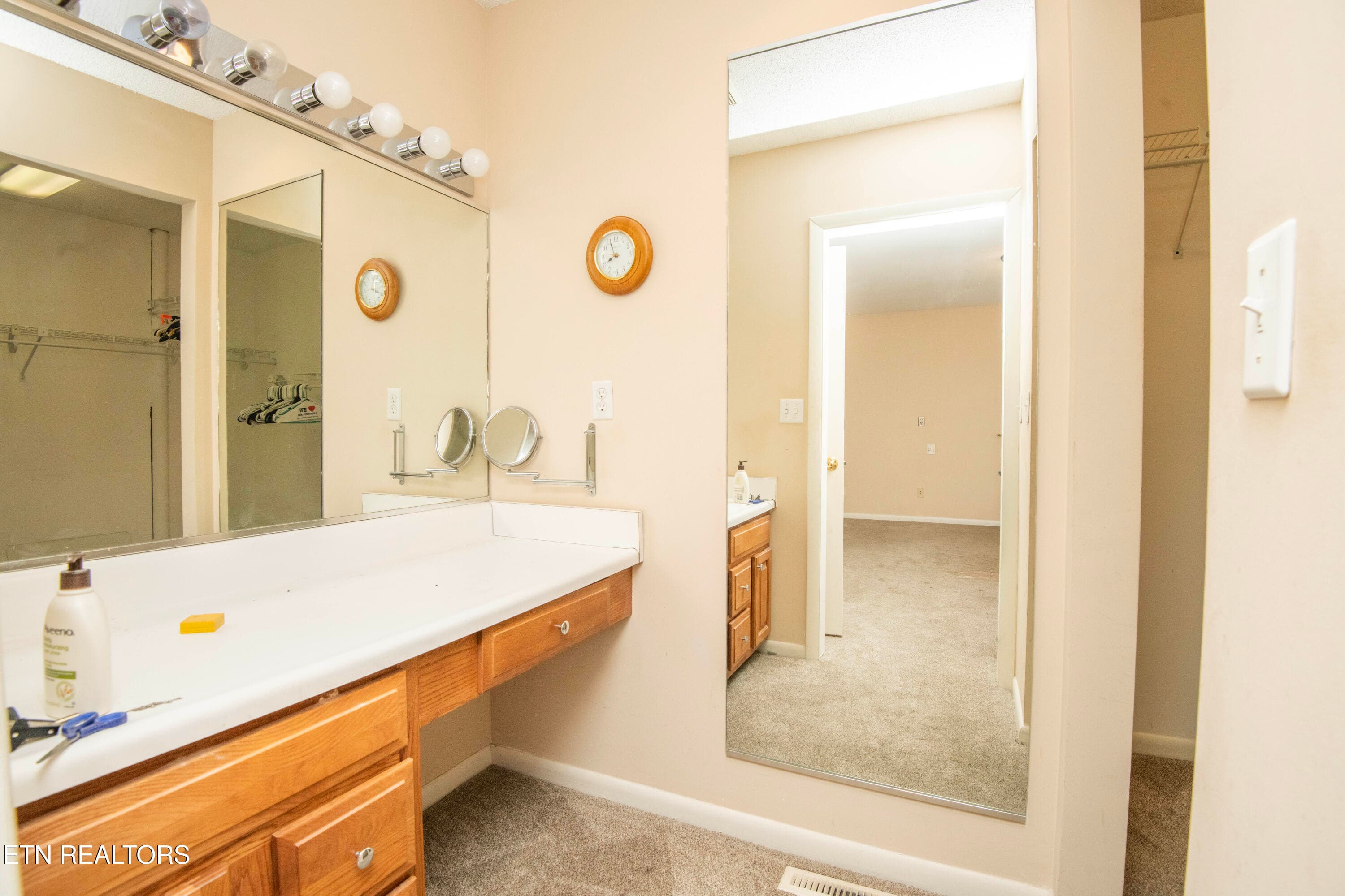 master bed 3 - 106 Circle Drive, Harriman, TN 37748