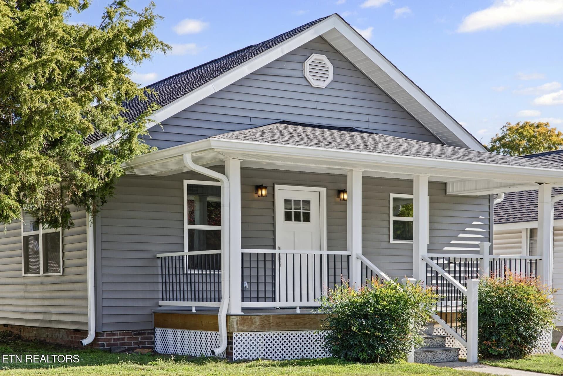 222 Morgan Ave, Harriman, TN 37748