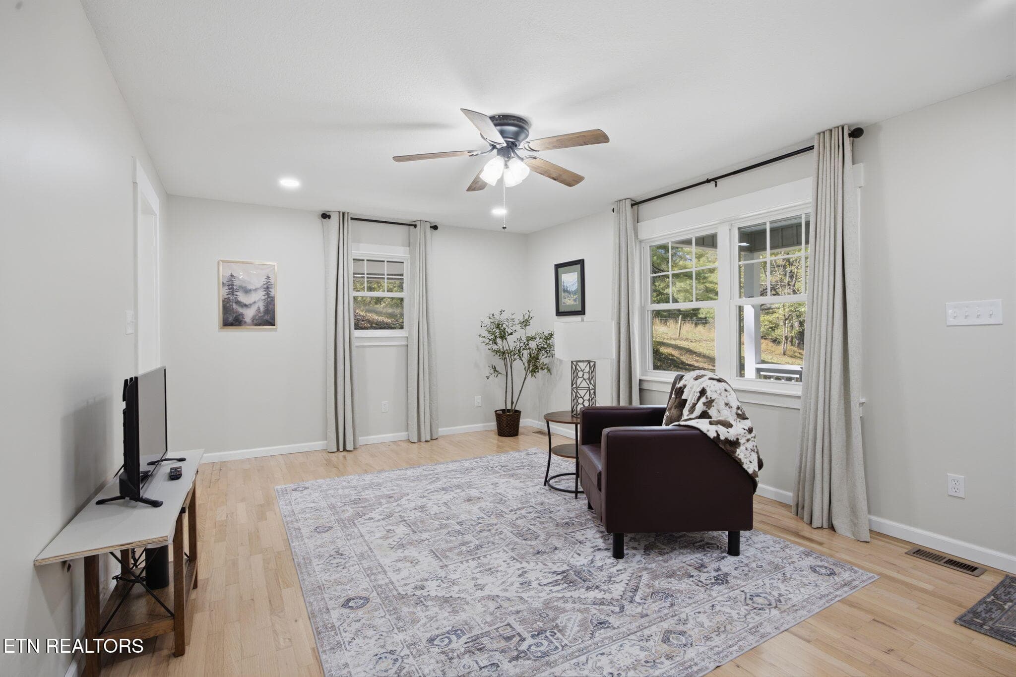 8-web-or-mls-1284-Sulphur-Springs-Rd-08 - 1284 Sulphur Springs Rd, Clinton, TN 37716
