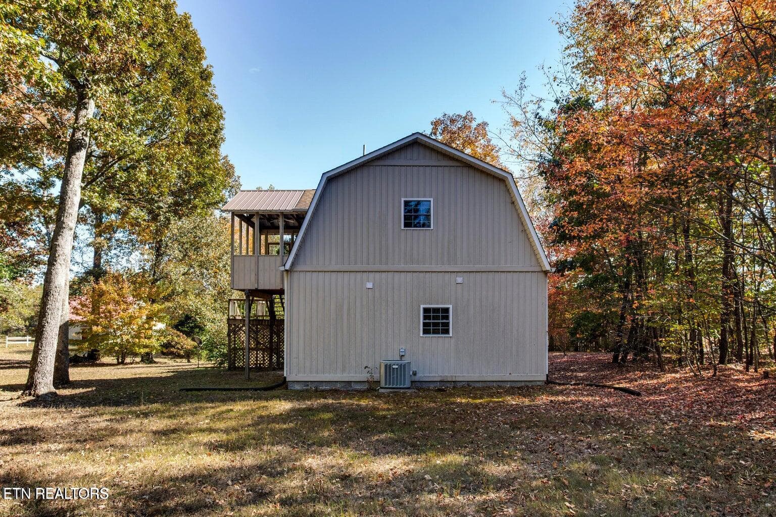 Side of house - 288 Co Rd 158, Riceville, TN 37370