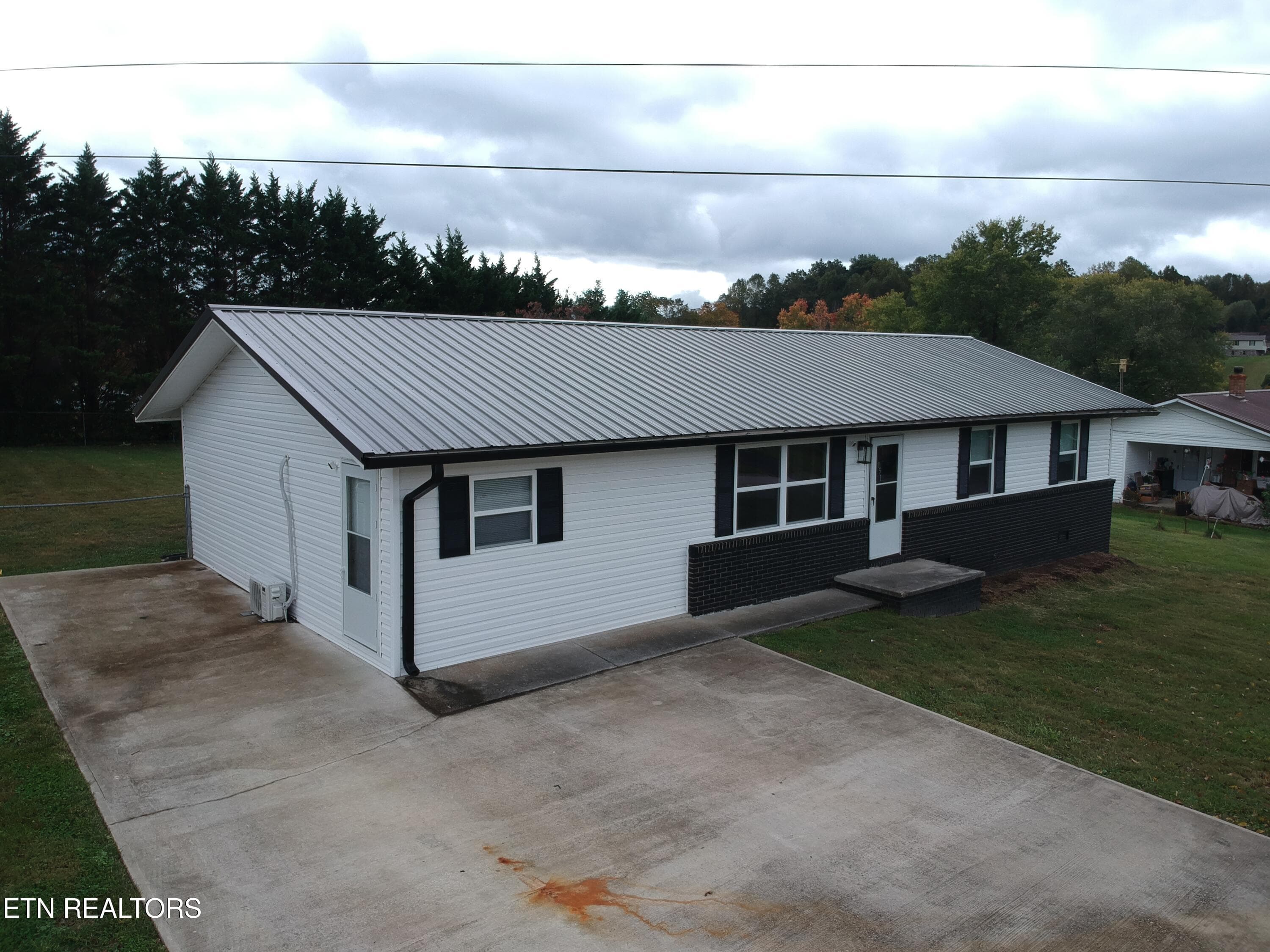 DJI_1220 - 151 Jaynes Rd, Tazewell, TN 37879