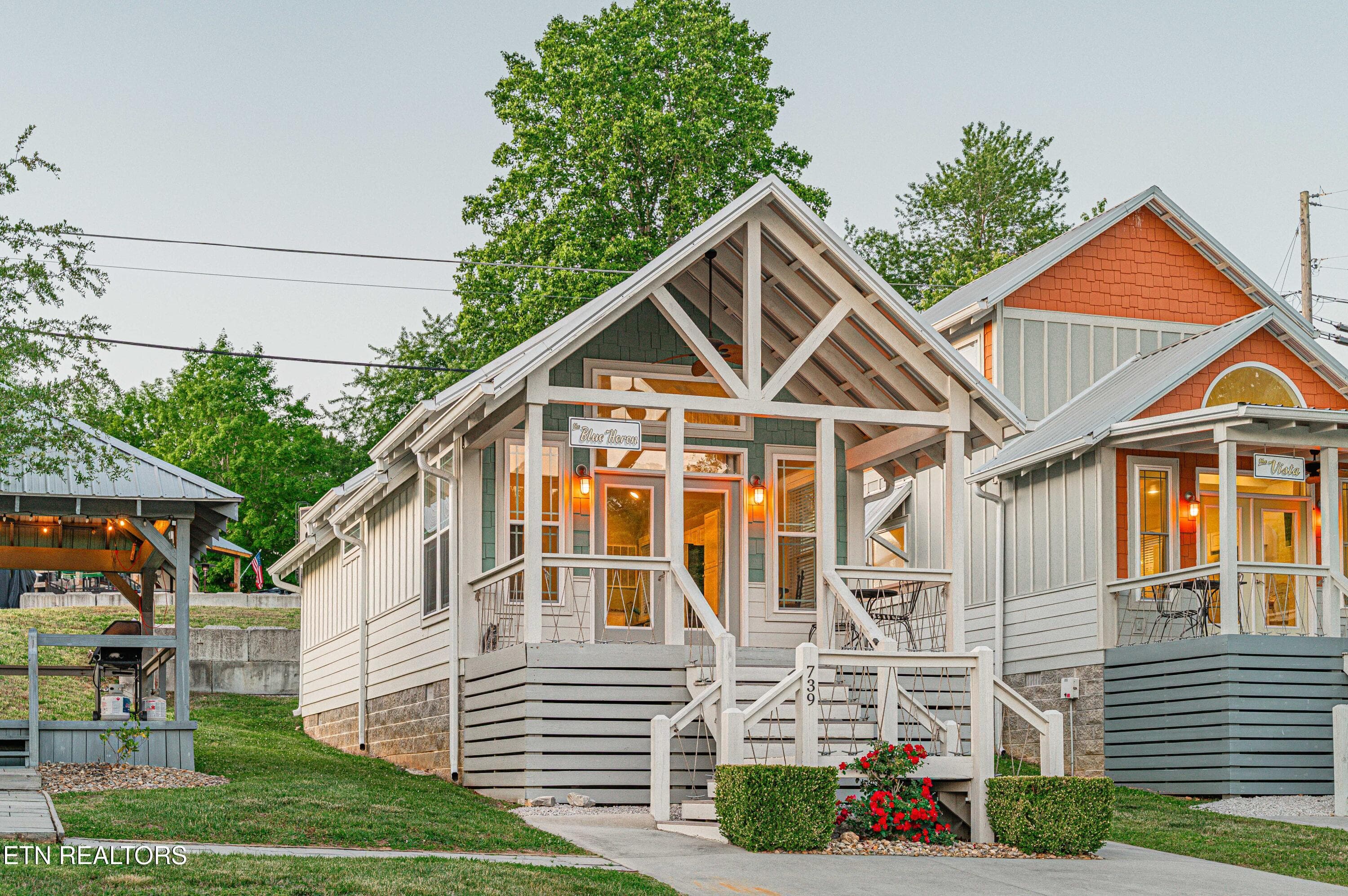 Axe_and_Arrow_Media_Jacksboro_Cottages-3 - 739 Indian River Boat Dock Rd, Jacksboro, TN 37757