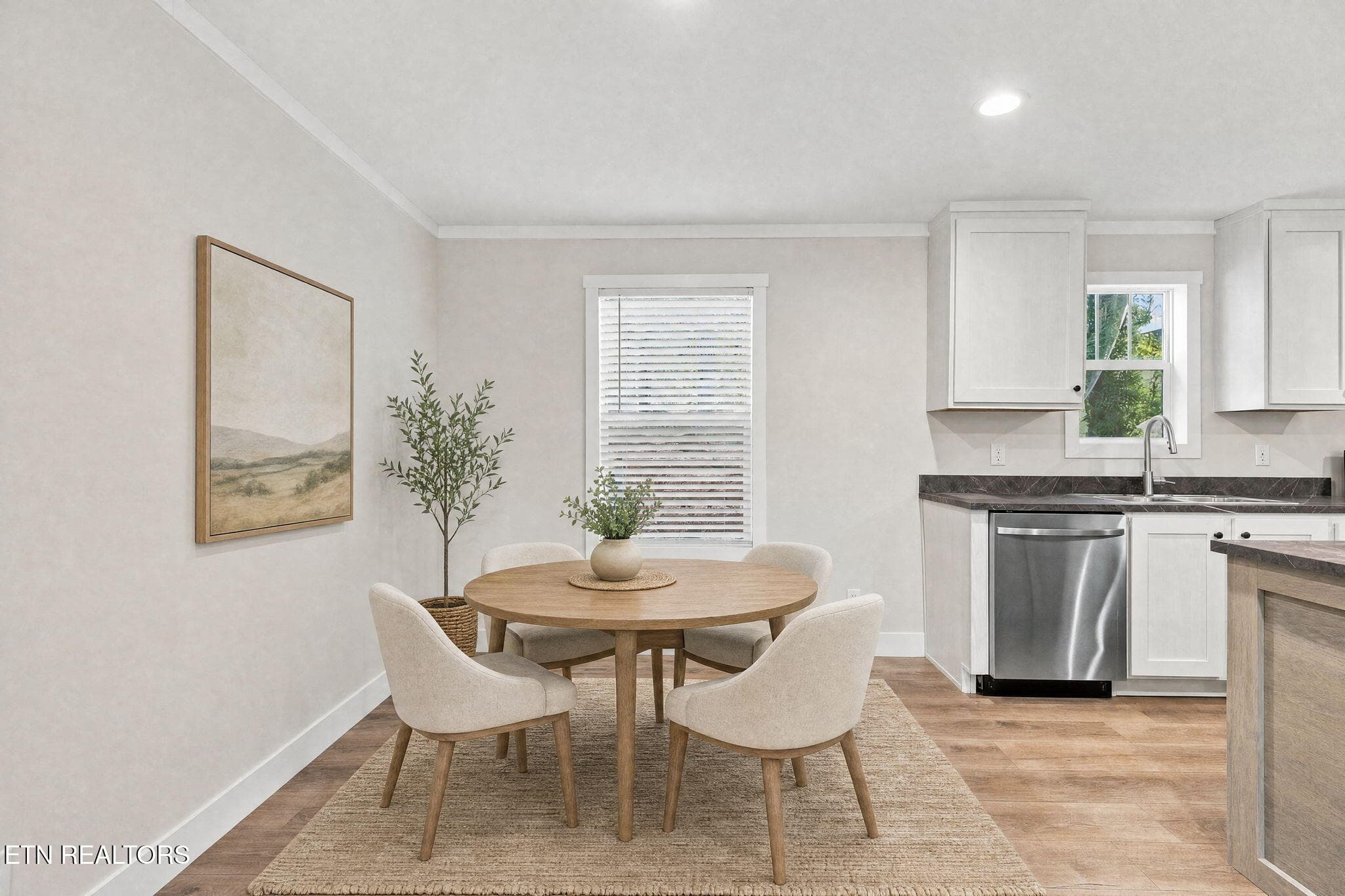Virtually Staged-Dining - 335 W Broad St, Clinton, TN 37716