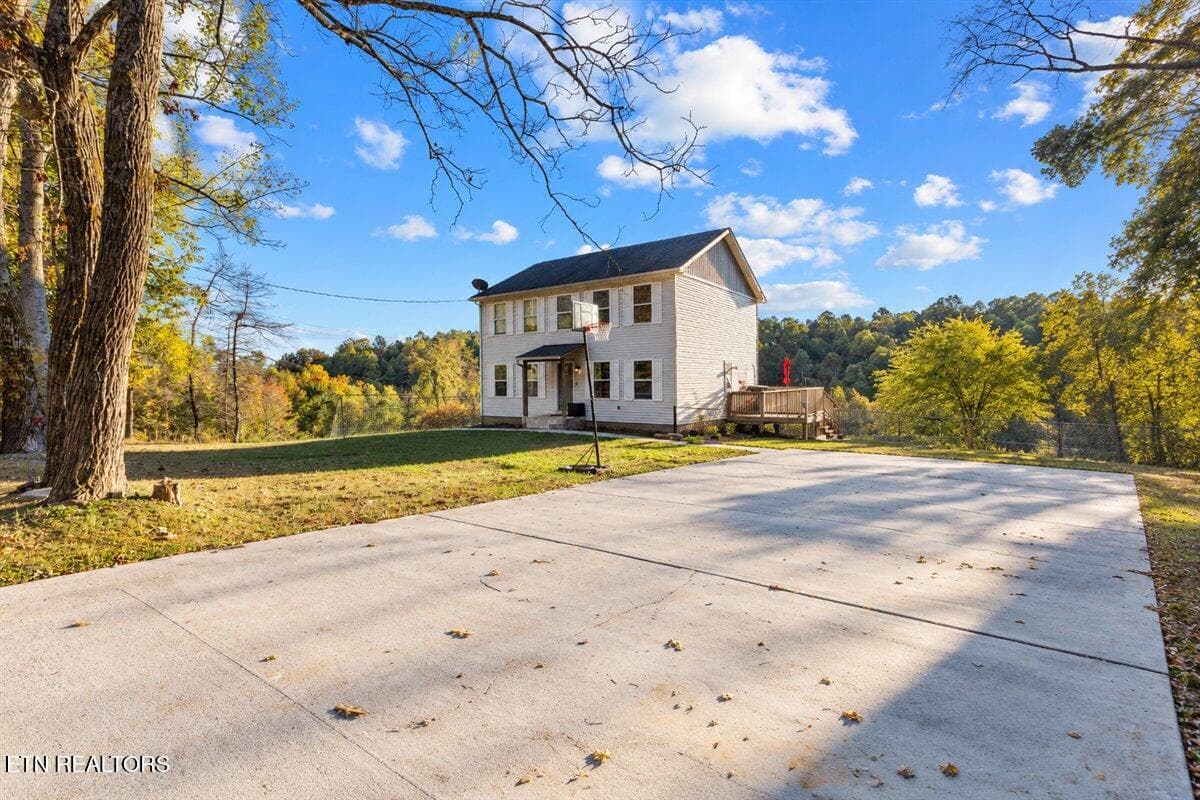 478 Bunch Rd, Blaine, TN 37709
