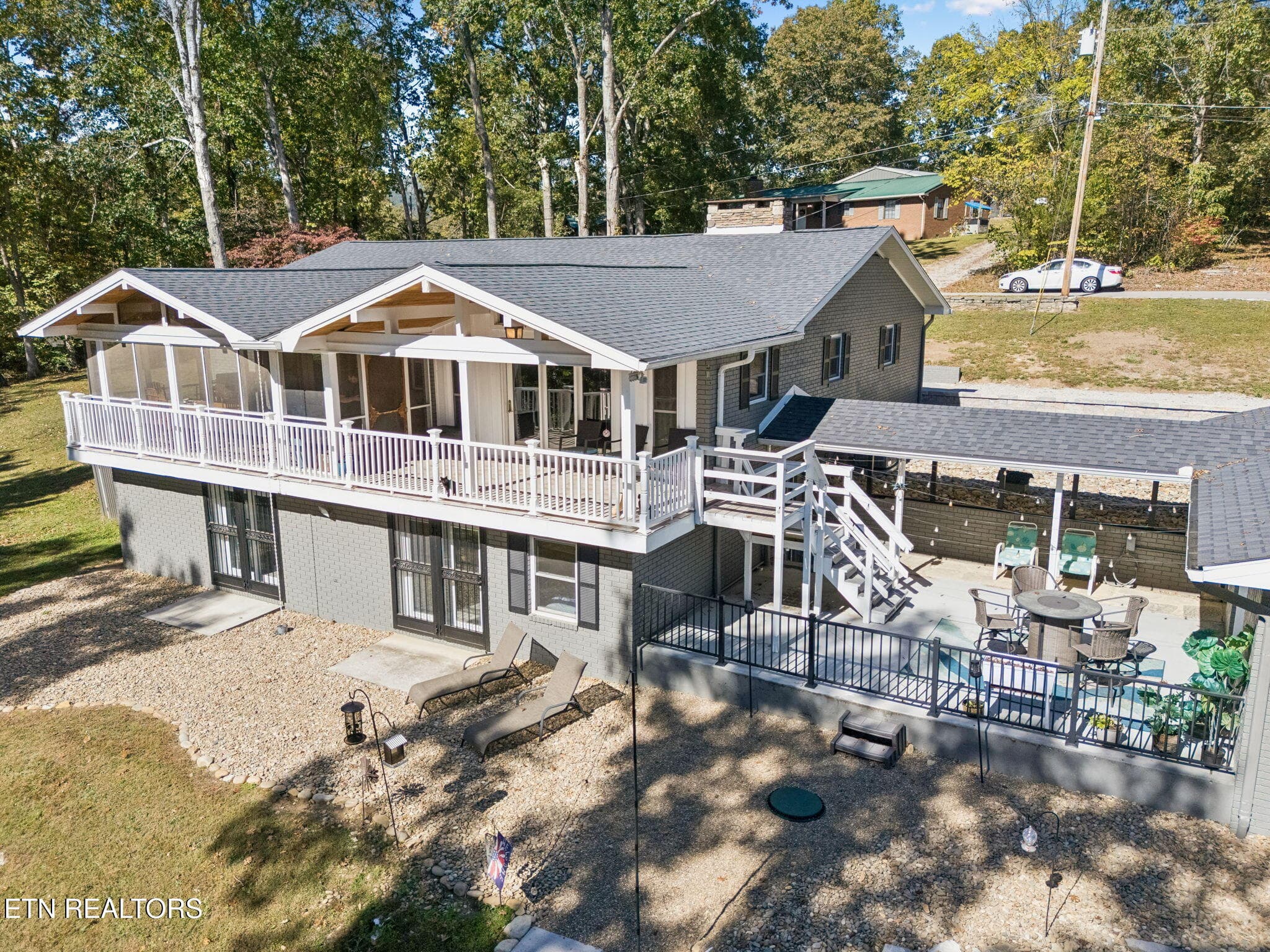 101-496 Shawnee Dr - 101 - 496 Shawnee Drive, Jacksboro, TN 37757