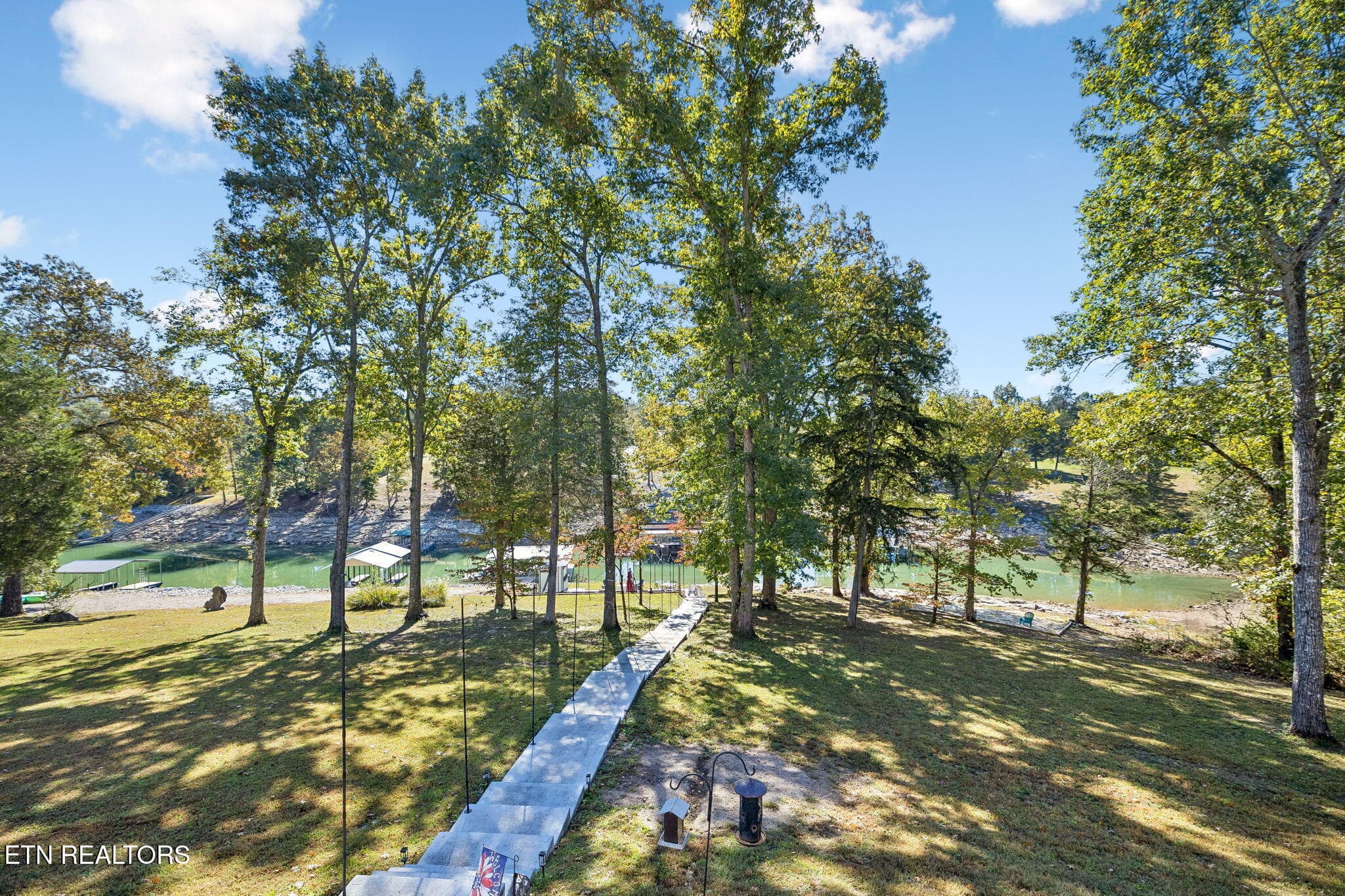 56-496 Shawnee Dr - 040 - 496 Shawnee Drive, Jacksboro, TN 37757