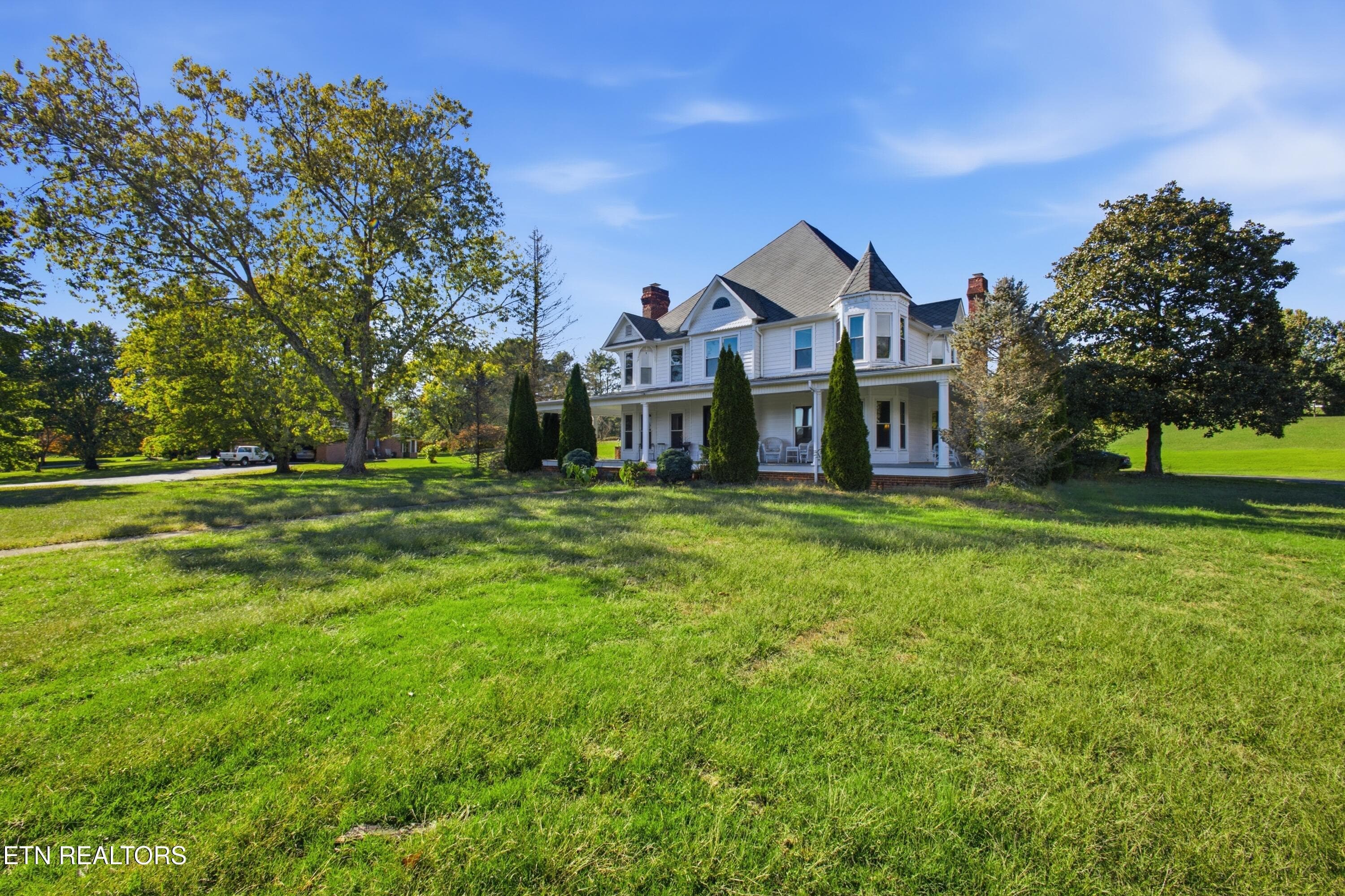 right side of yard - 143 Bailey Rd, Kingston, TN 37763