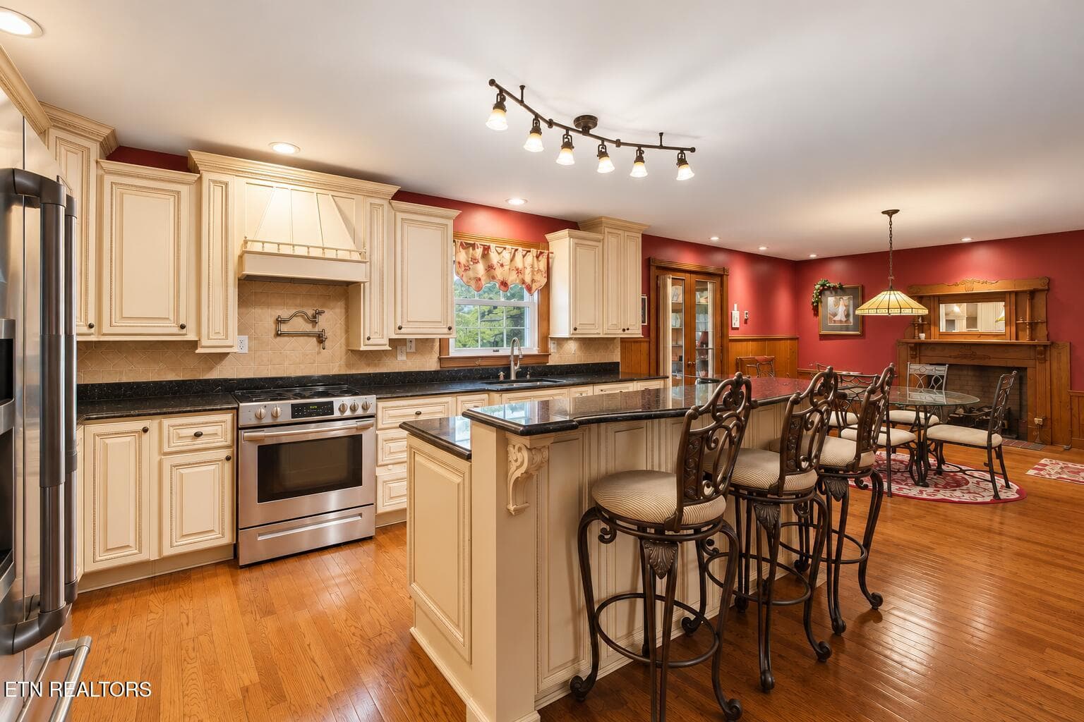 kitchen - 143 Bailey Rd, Kingston, TN 37763