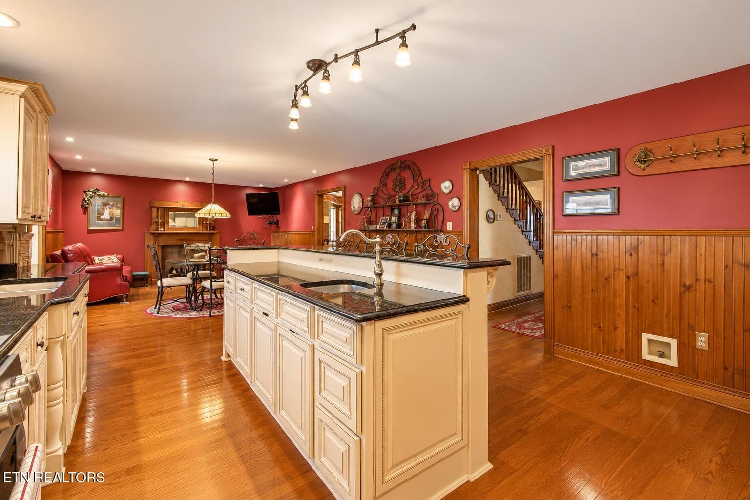 kitchen - 143 Bailey Rd, Kingston, TN 37763