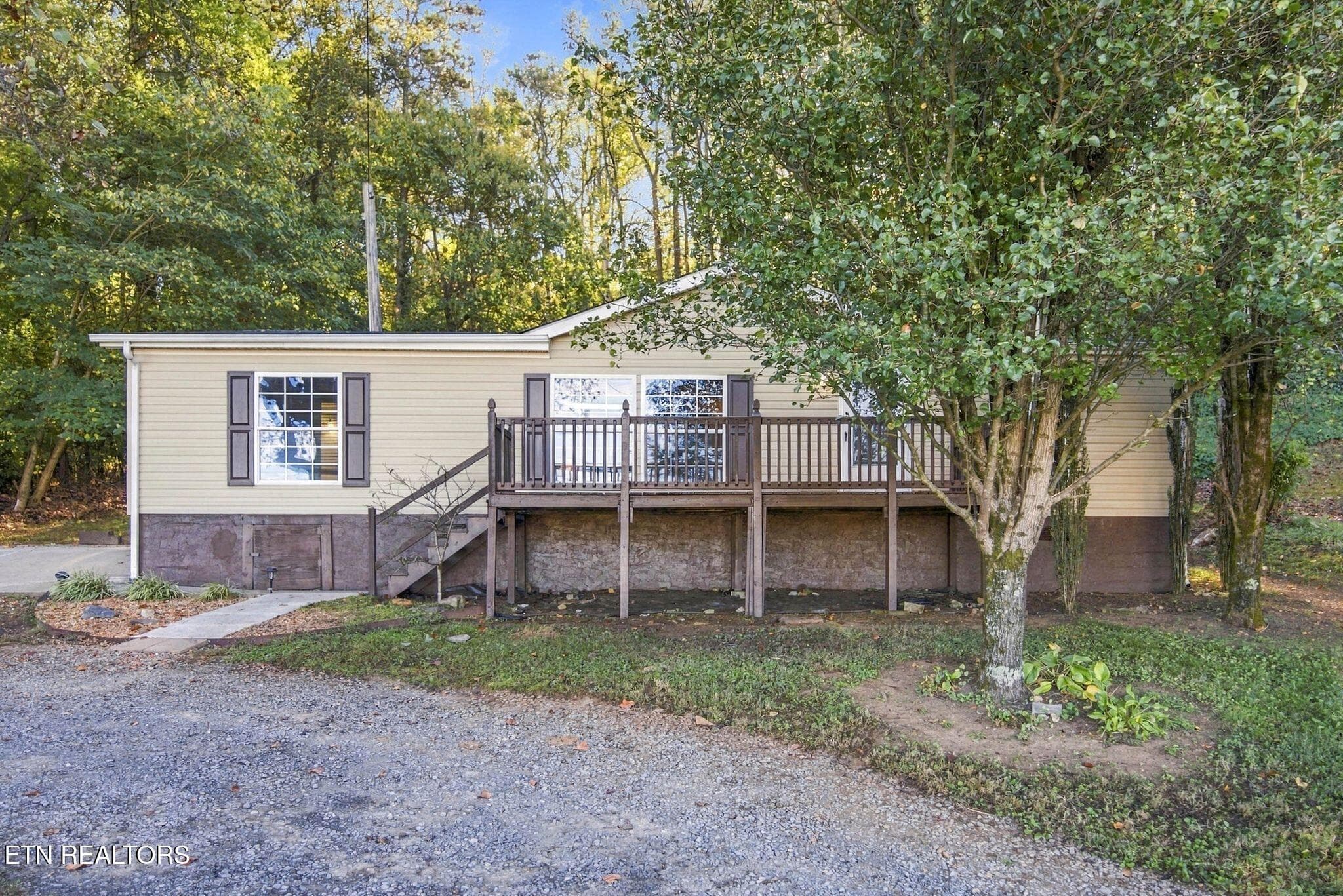 2605 Lee Hwy, Athens, TN 37303