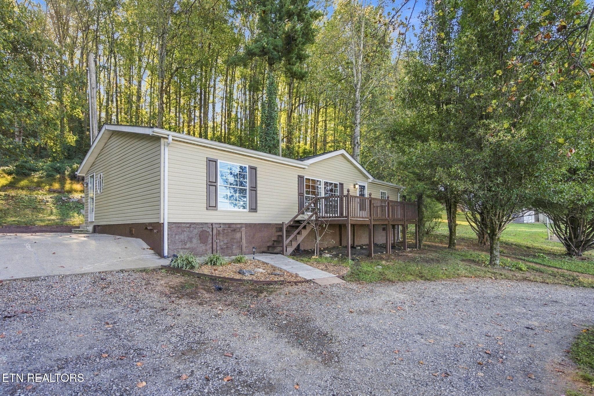 2605 lee hwy-3 - 2605 Lee Hwy, Athens, TN 37303
