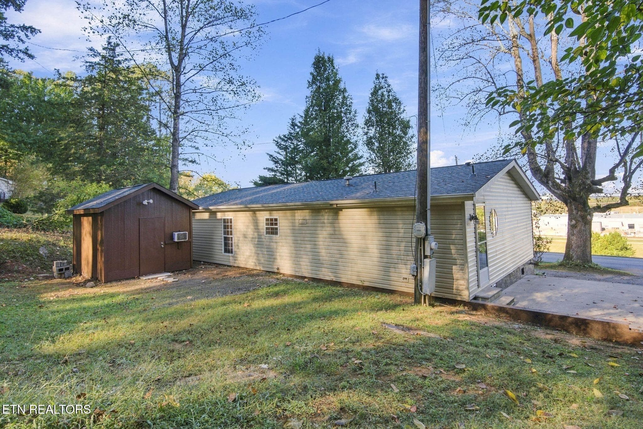2605 lee hwy-43 - 2605 Lee Hwy, Athens, TN 37303