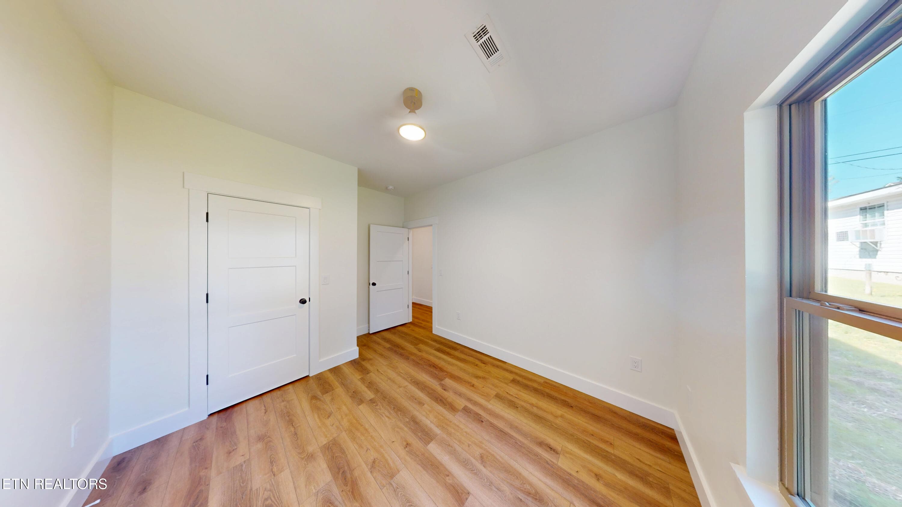 14-Bedroom 2 - 186 College St, Dayton, TN 37321