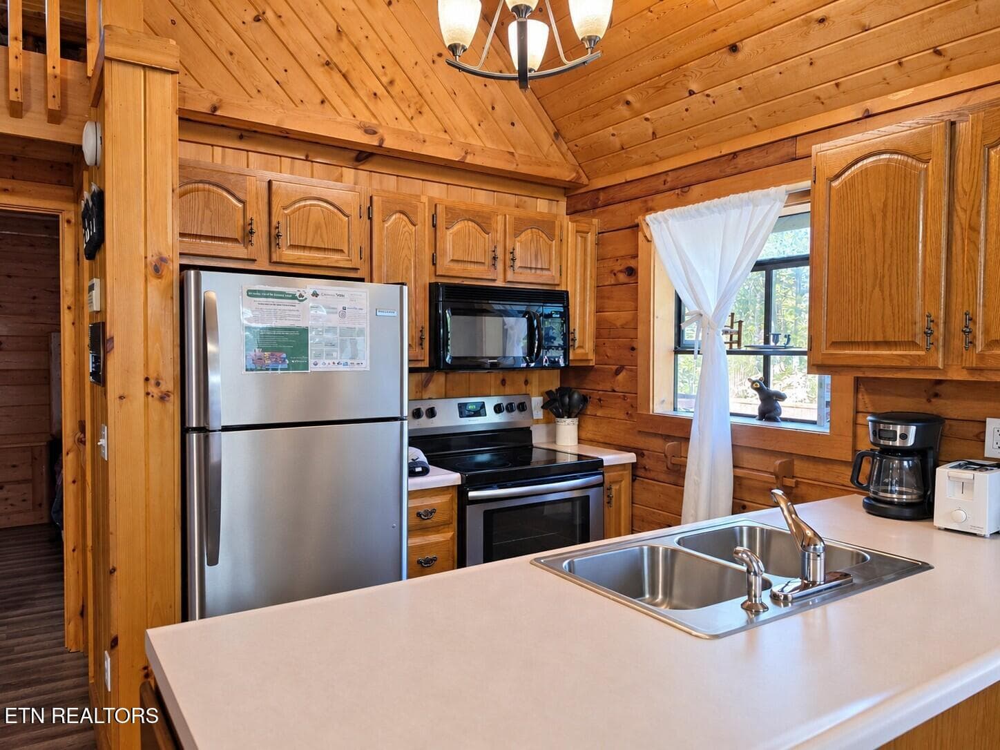 82a23f46-0102-4151-8558-e109b37f6e22 - 1502 Ridgecrest Drive, Sevierville, TN 37876
