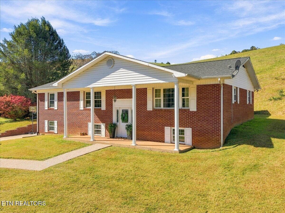 04-216 Ron Trent Rd 4 - 216 Ron Trent Rd, Sneedville, TN 37869