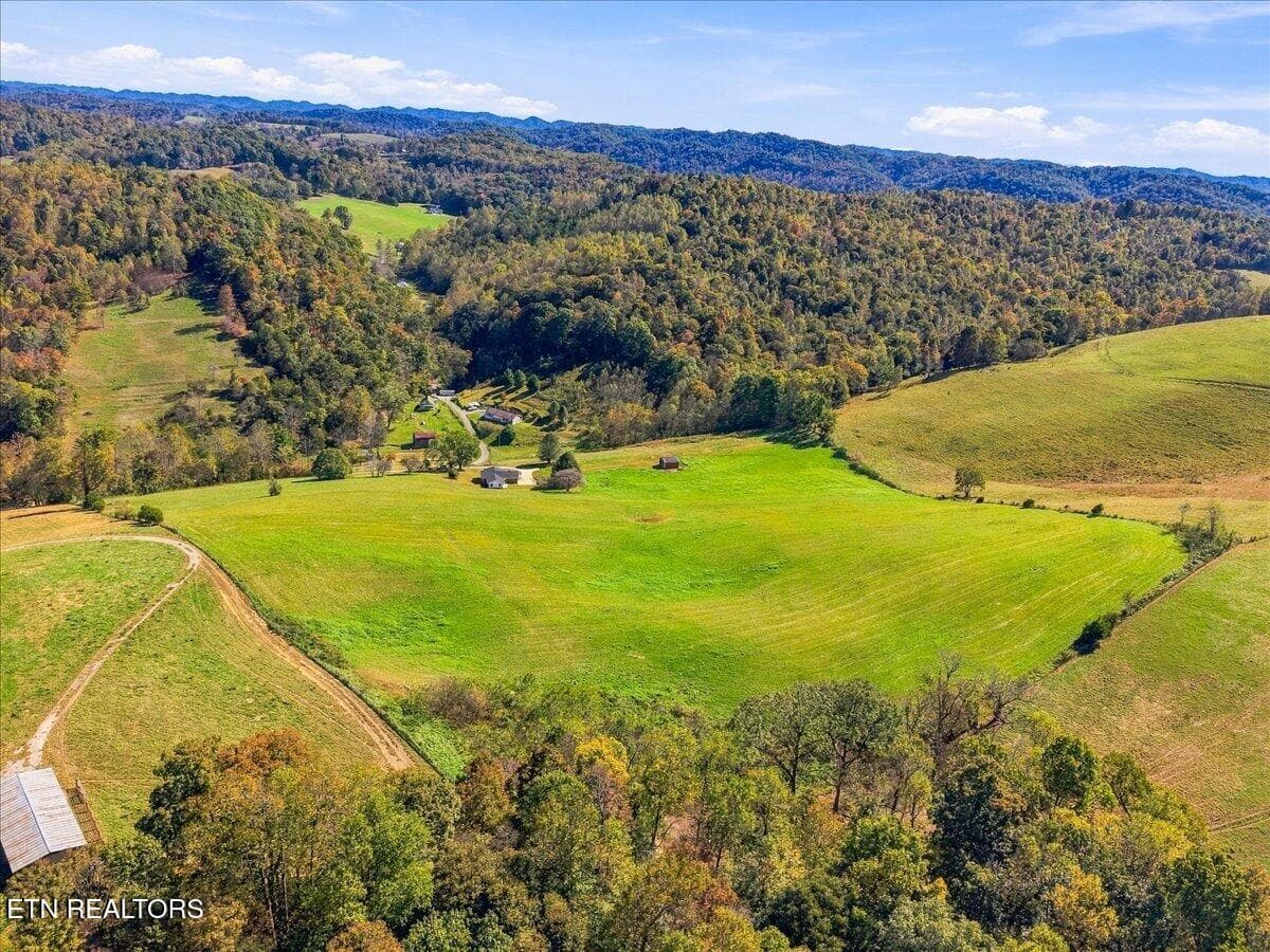 43-216 Ron Trent Rd 43 - 216 Ron Trent Rd, Sneedville, TN 37869