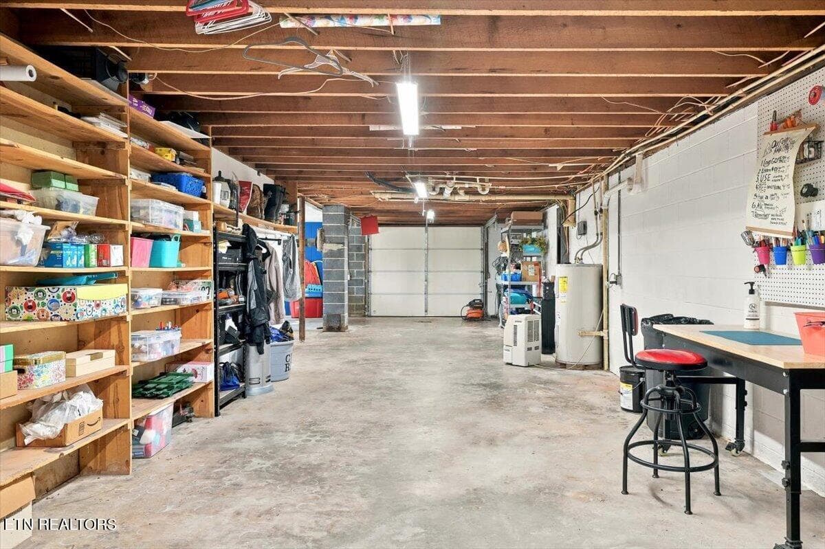 31-216 Ron Trent Rd 31 - 216 Ron Trent Rd, Sneedville, TN 37869
