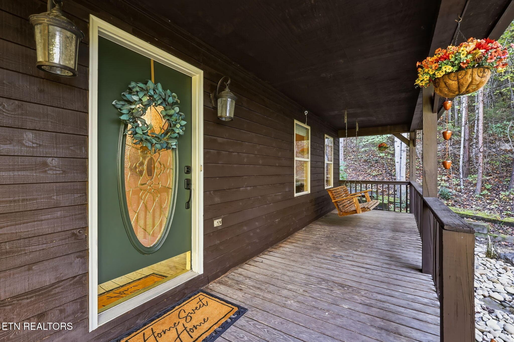 Porch - 10560 Pleasant Hollow Way, Corryton, TN 37721