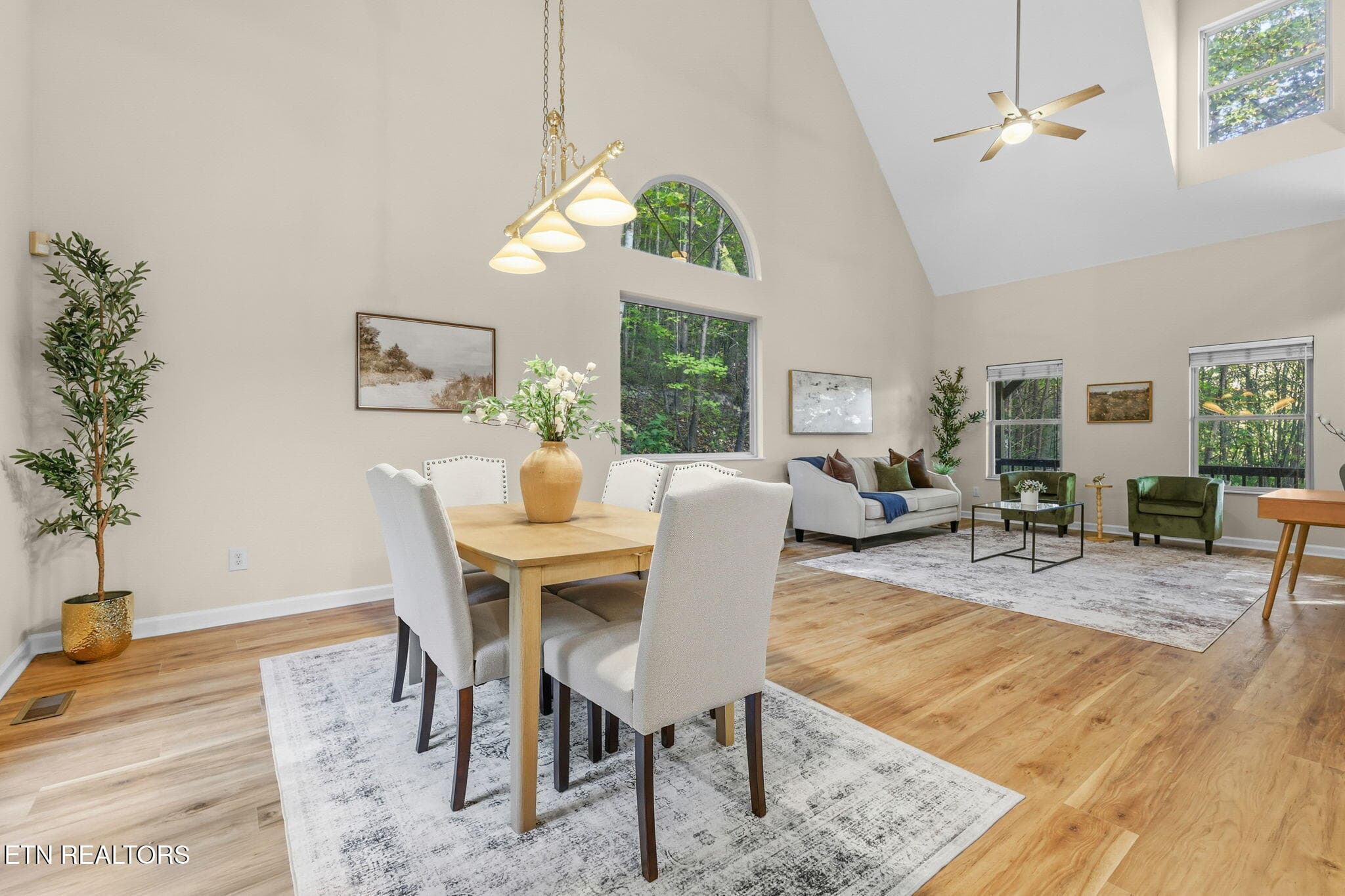 Dining - 10560 Pleasant Hollow Way, Corryton, TN 37721