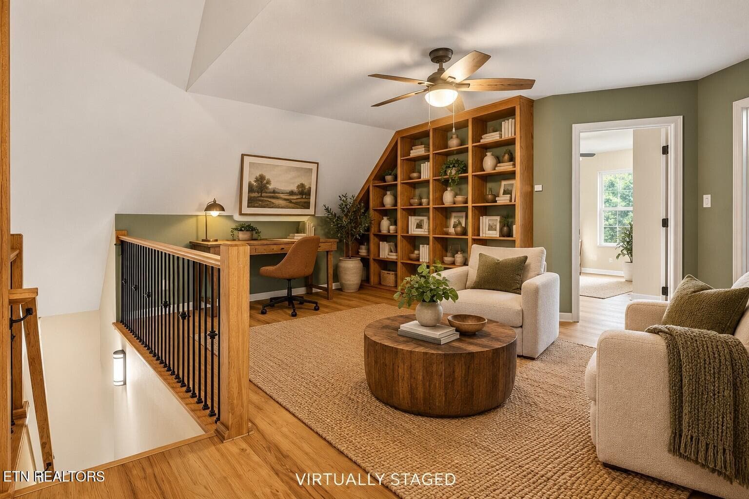 Loft - 10560 Pleasant Hollow Way, Corryton, TN 37721