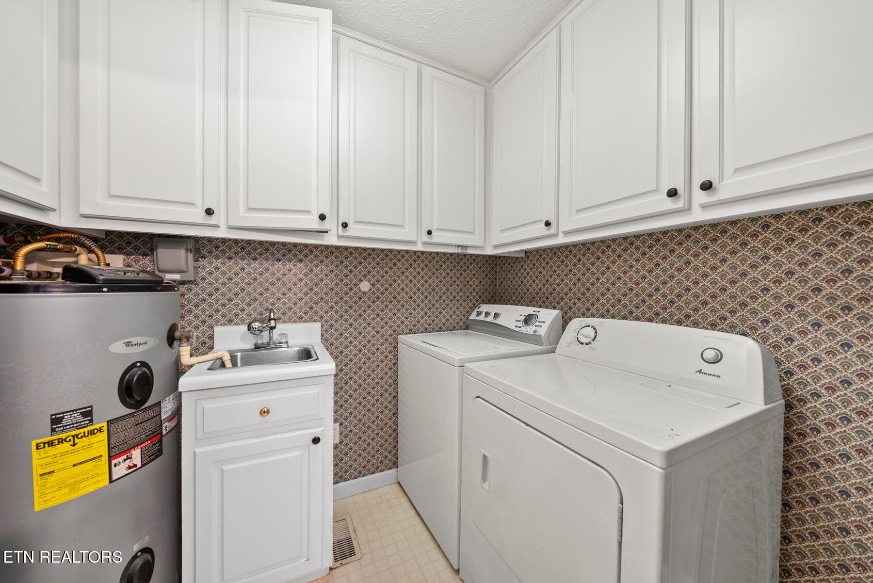 1003 Kaw Circle Lake Tansi TN (49) - 1003 Kaw Circle, Crossville, TN 38572