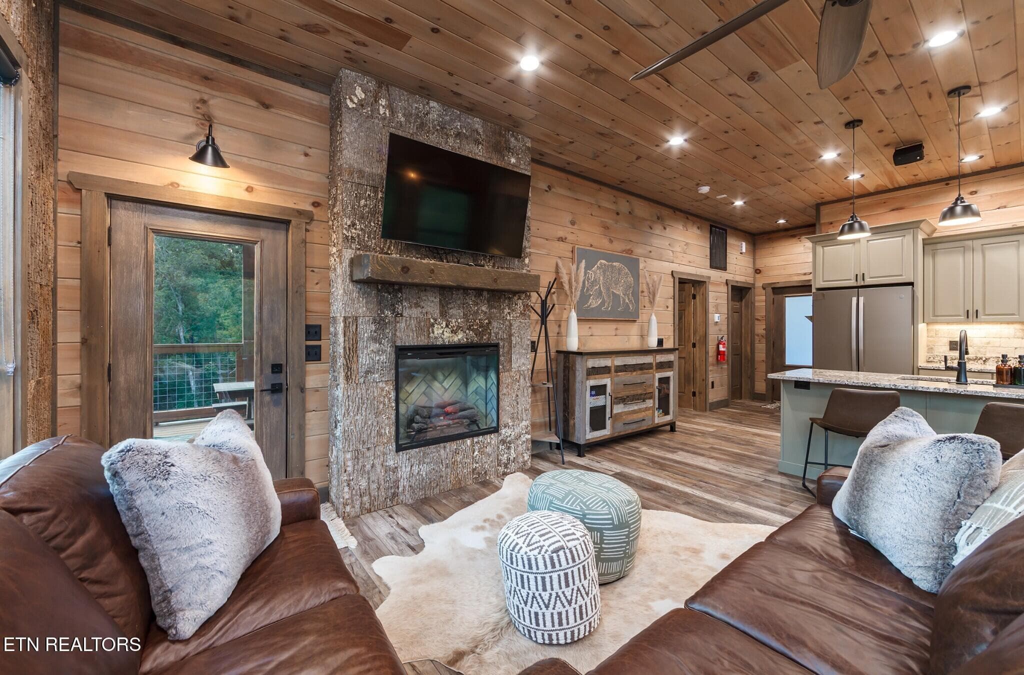 13 - 2139 Coopers Hawk Way, Sevierville, TN 37862