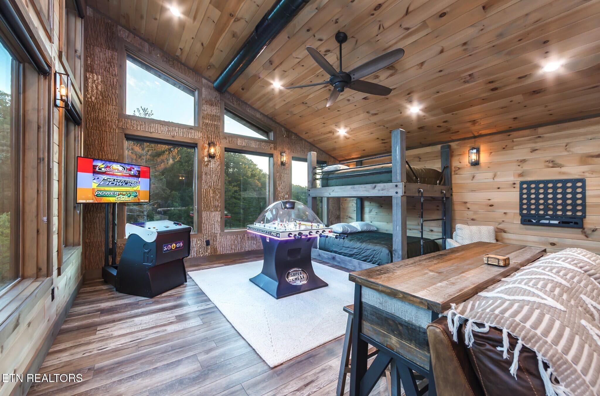 35 - 2139 Coopers Hawk Way, Sevierville, TN 37862