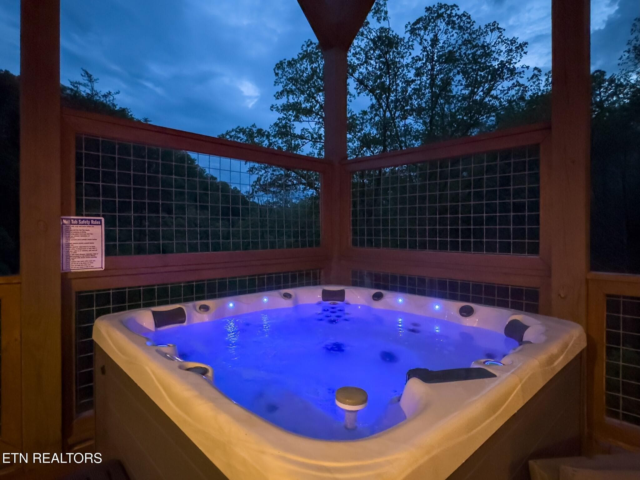 57 - 2139 Coopers Hawk Way, Sevierville, TN 37862