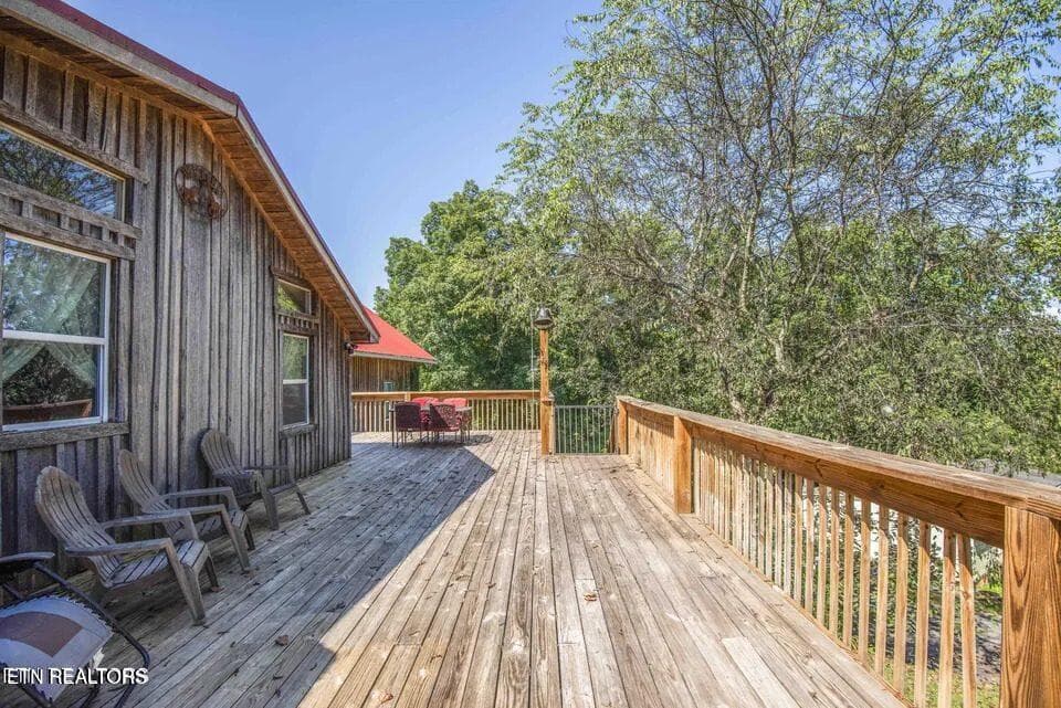 07_beyc6adb5d2e1999f - 2117 Roseberry Rd, Mascot, TN 37806
