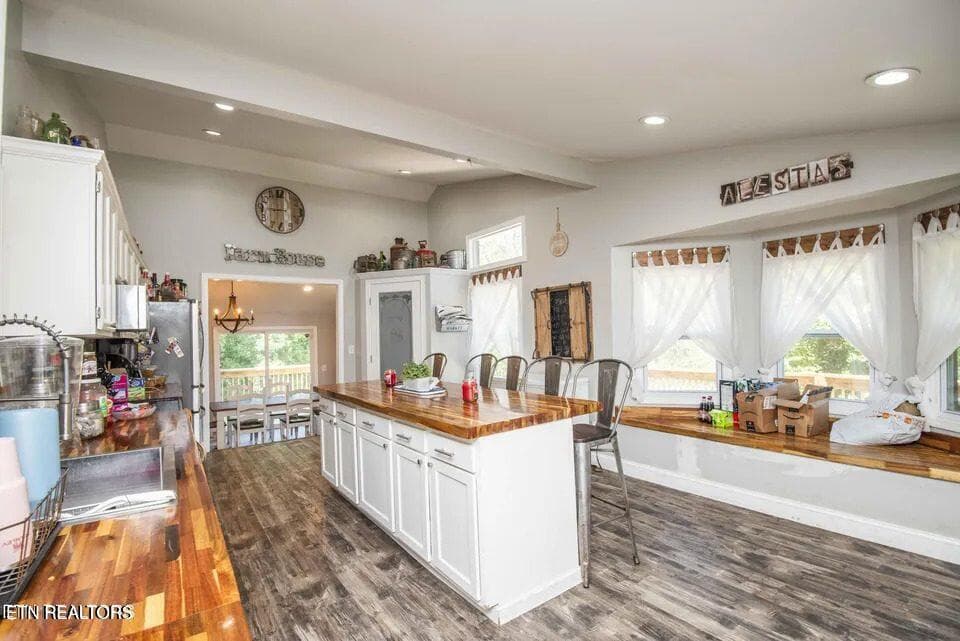 16_beyc6adb5d43522e7 - 2117 Roseberry Rd, Mascot, TN 37806