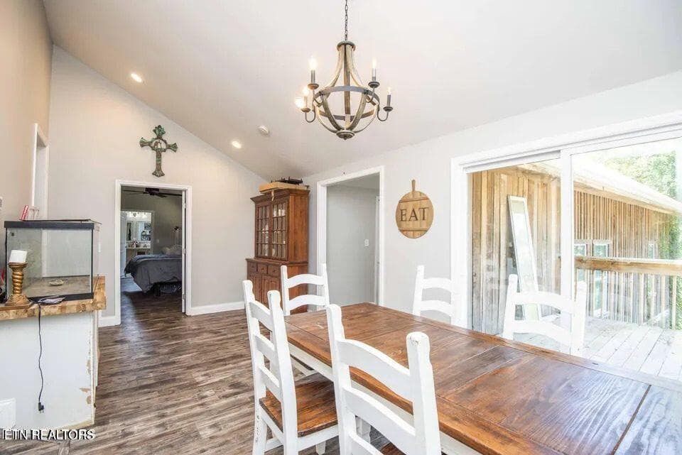 21_beyc6adb5d5b4c1b3 - 2117 Roseberry Rd, Mascot, TN 37806