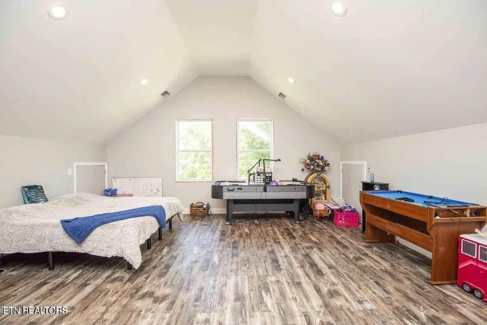 26_beyc6adb5d67614a9 - 2117 Roseberry Rd, Mascot, TN 37806