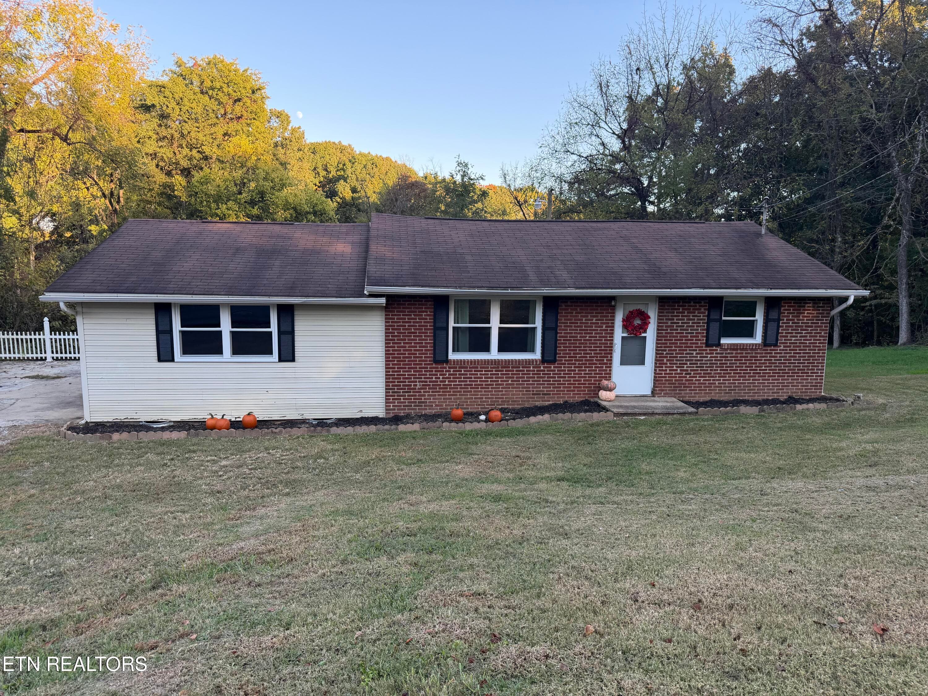 188 Church Drive, Lenoir City, TN 37771
