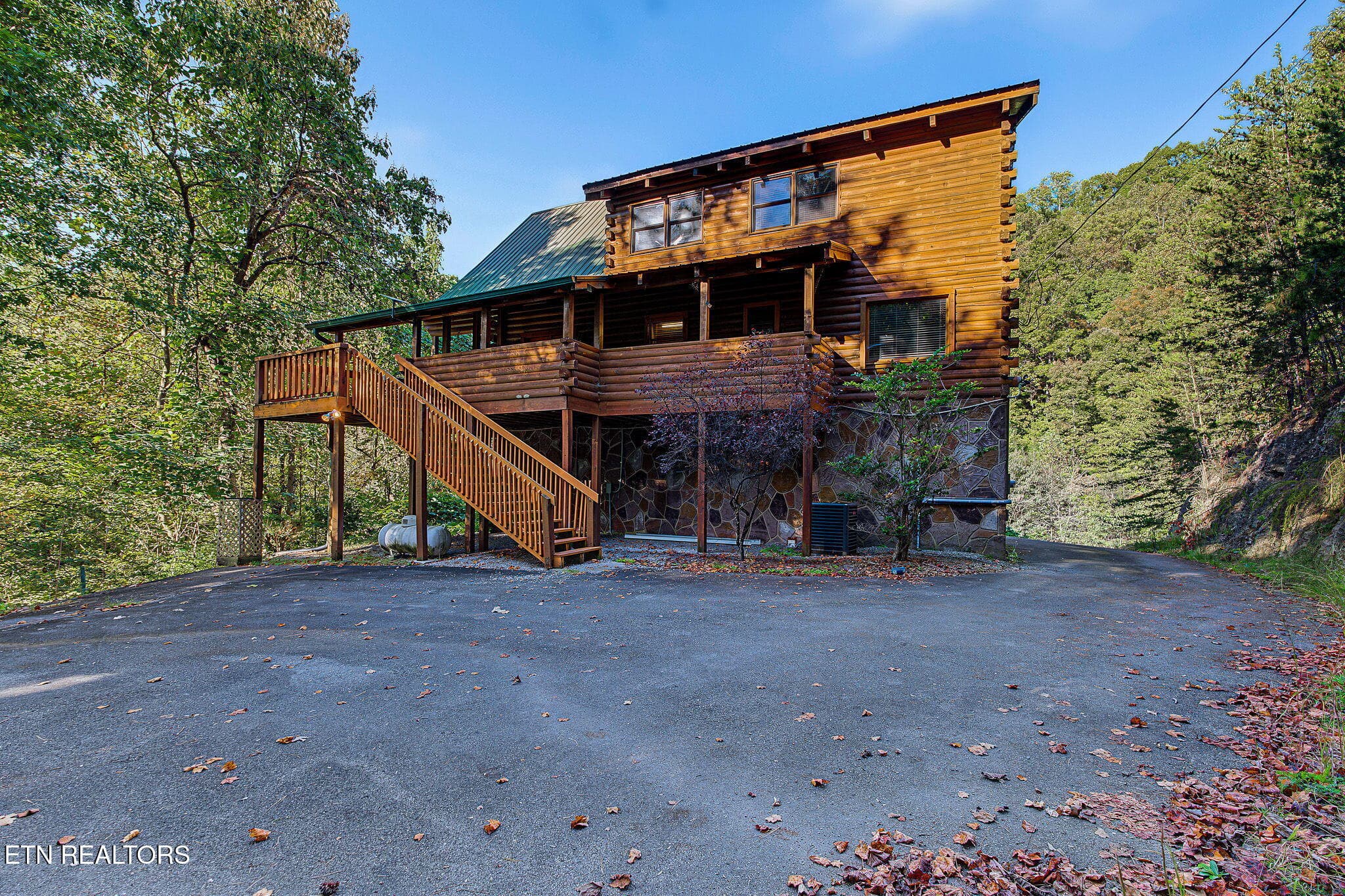 49-web-or-mls-817-boone-acres-ln - 817 Boone Acres Lane, Pigeon Forge, TN 37863