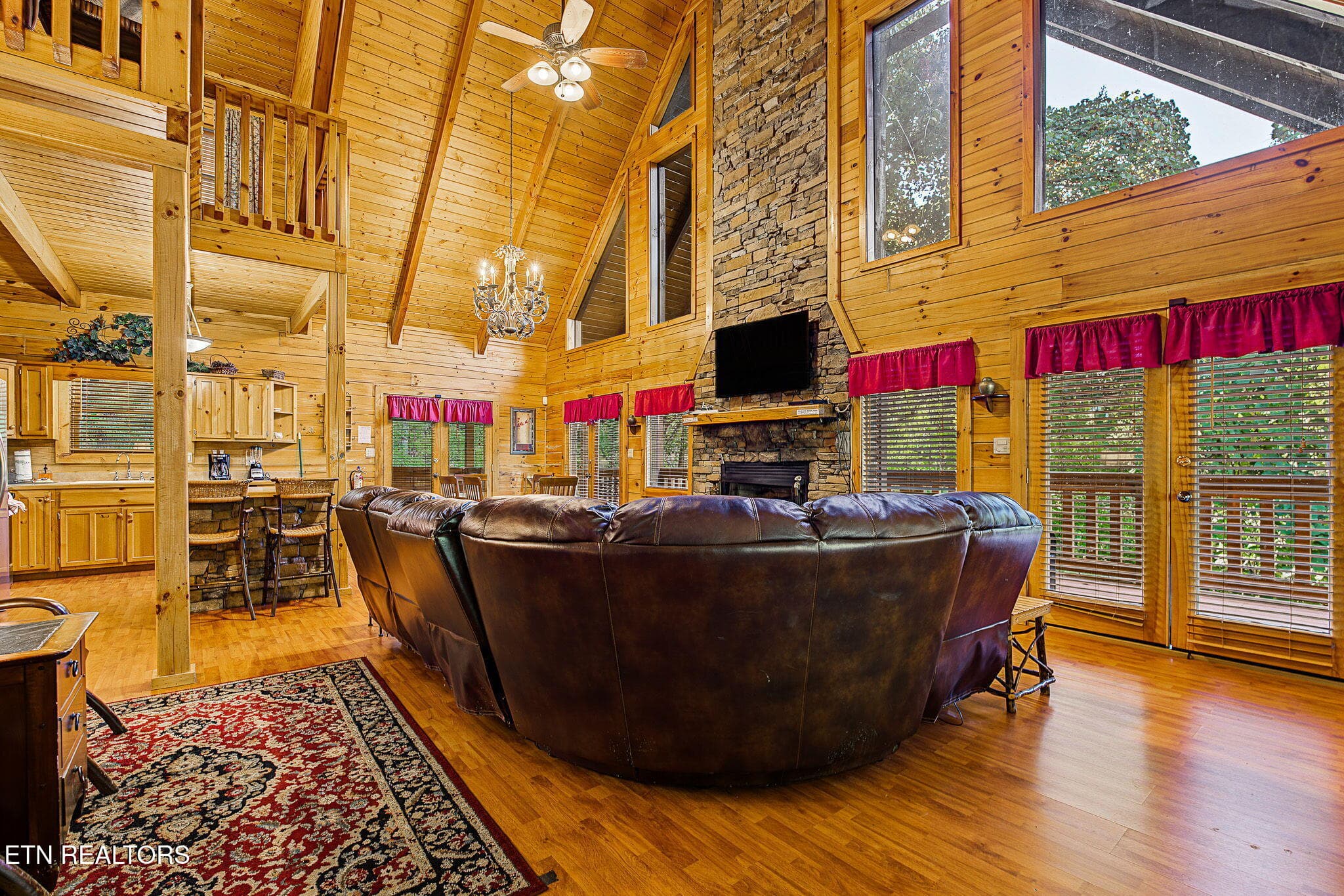 27-web-or-mls-817-boone-acres-ln - 817 Boone Acres Lane, Pigeon Forge, TN 37863