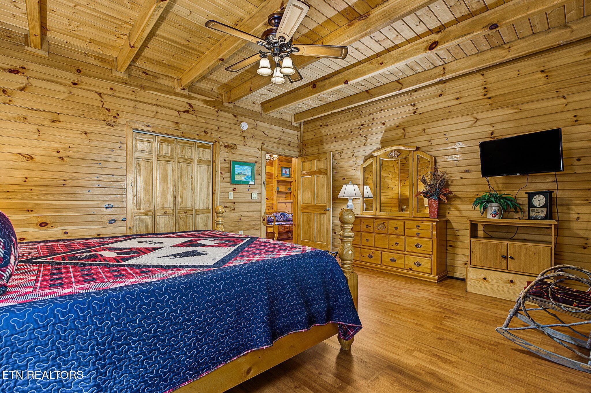 31-web-or-mls-817-boone-acres-ln - 817 Boone Acres Lane, Pigeon Forge, TN 37863