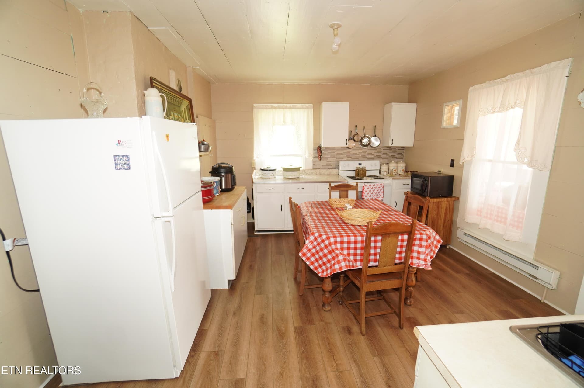 911 brotherton (23) - 911 Brotherton Rd, Jefferson City, TN 37760
