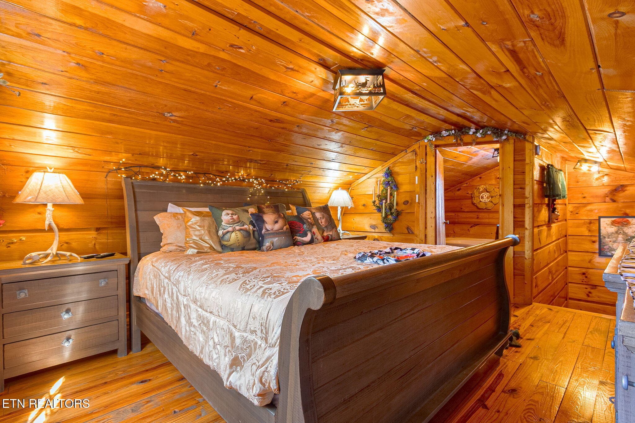 27-web-or-mls-027--FULL - 4428 Grindstone Ridge Rd, Pigeon Forge, TN 37863