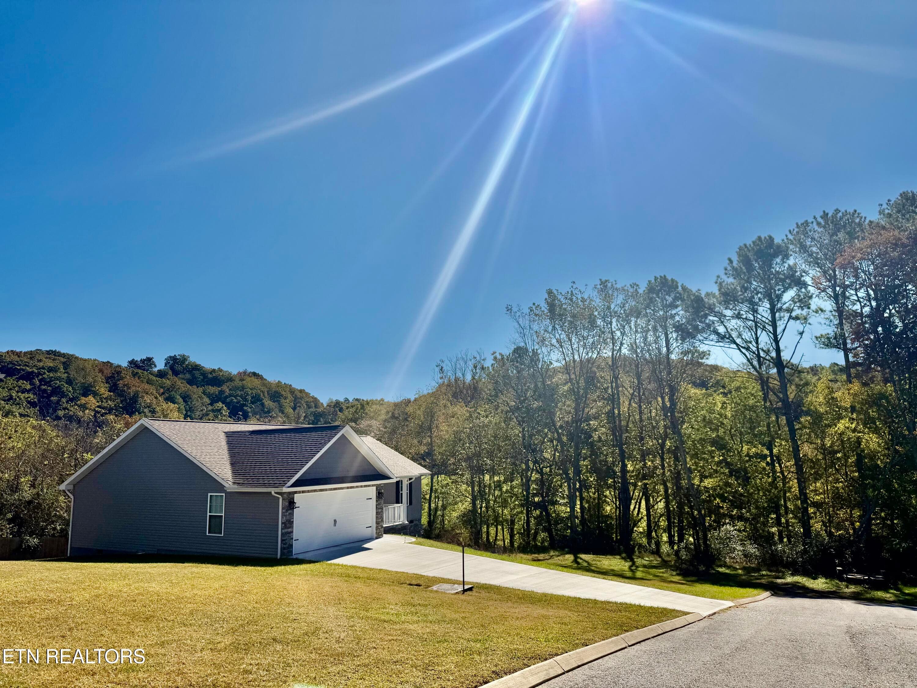 IMG_6581 - 100 Bray Lane, Tazewell, TN 37879