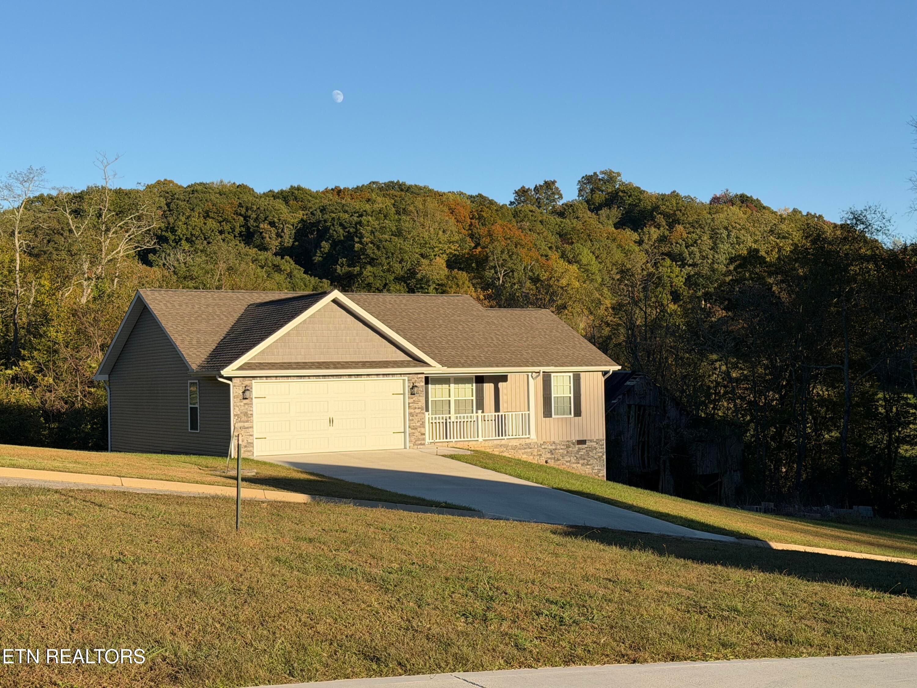 IMG_3855 - 100 Bray Lane, Tazewell, TN 37879