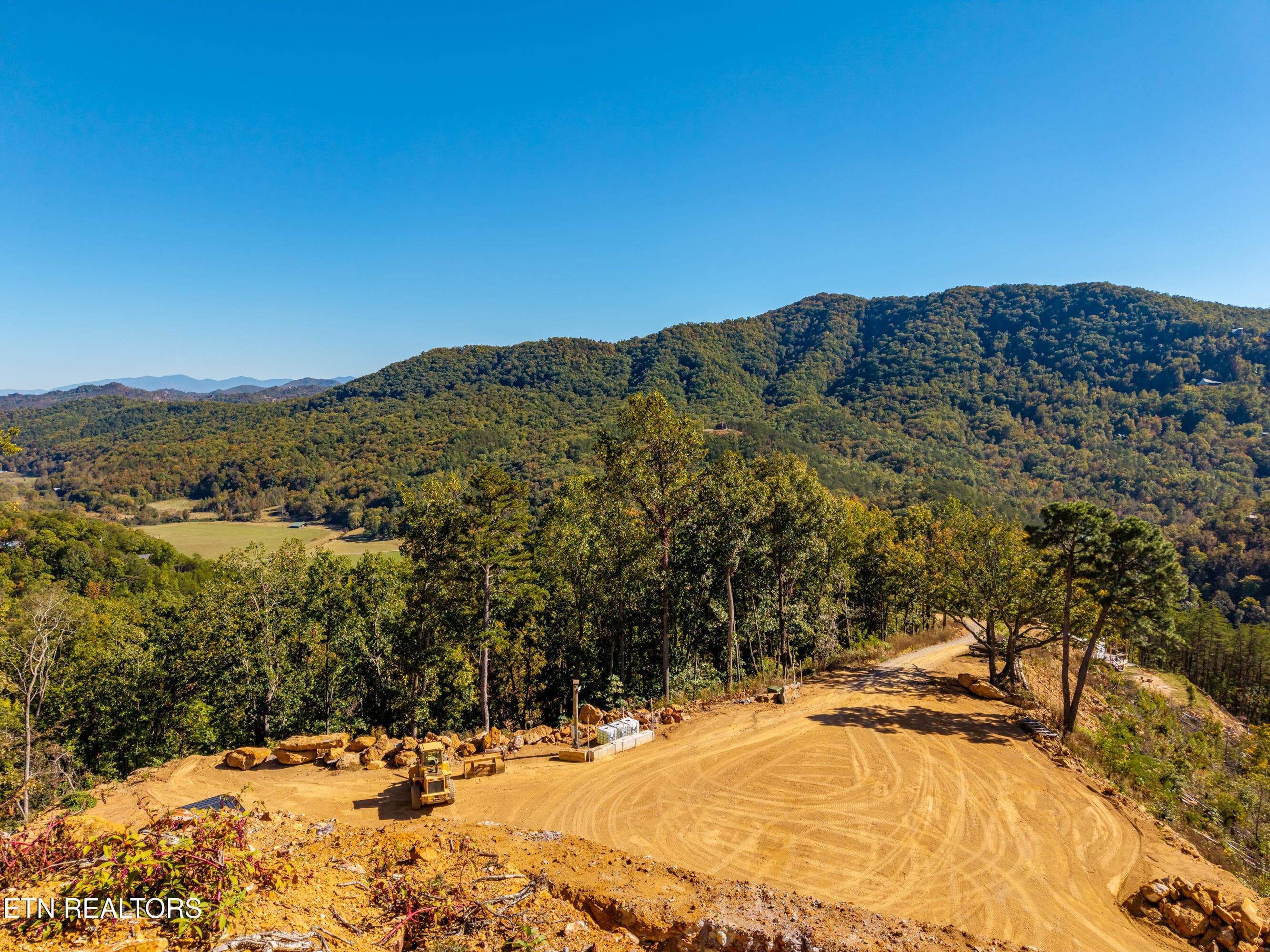 . - Patty View Way, Sevierville, TN 37862
