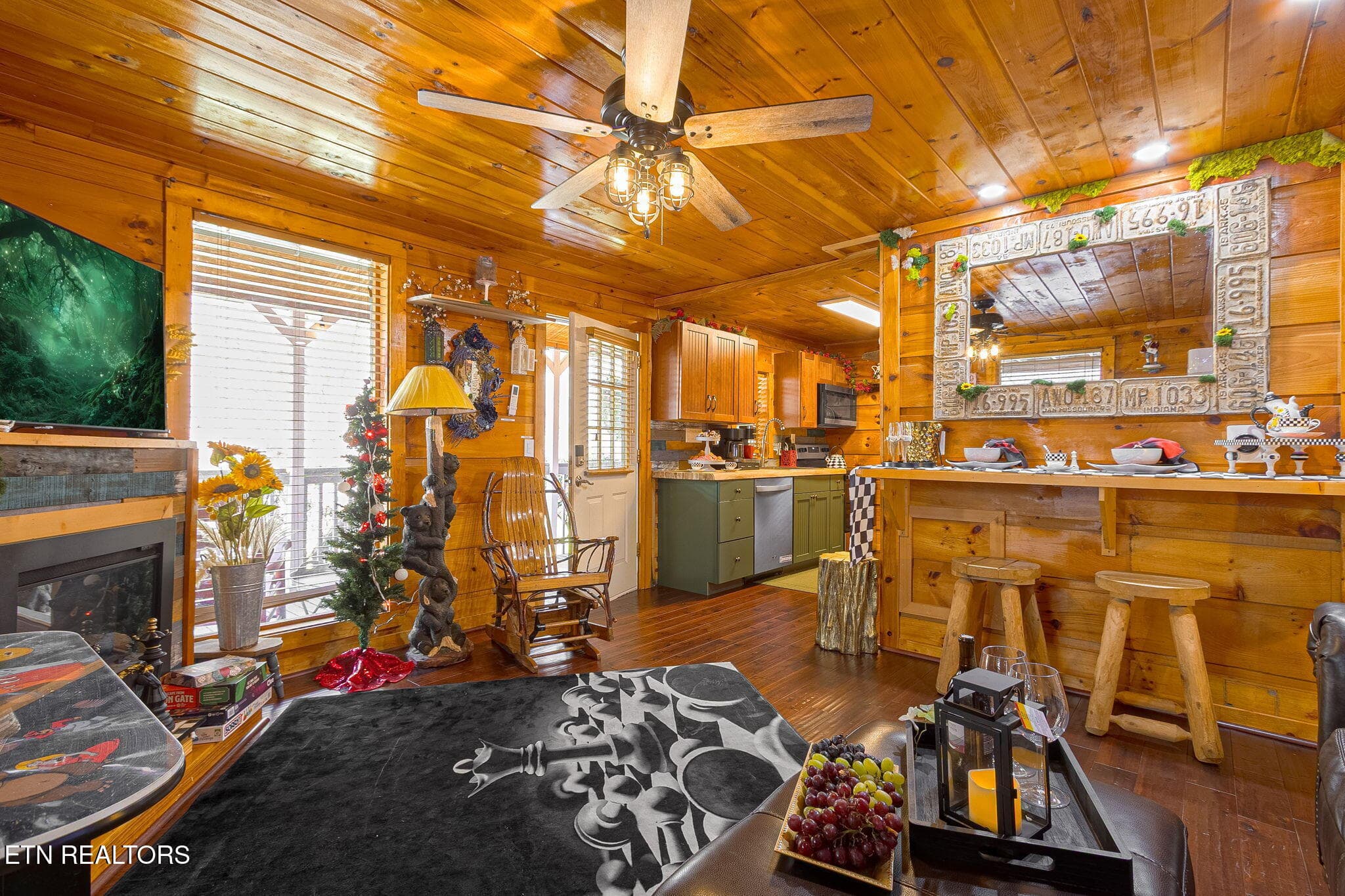 20-web-or-mls-020--FULL - 4428 Grindstone Ridge Rd, Pigeon Forge, TN 37863