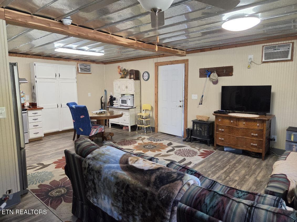 image000001 (8) - 1575 Genesis Rd, Lancing, TN 37770