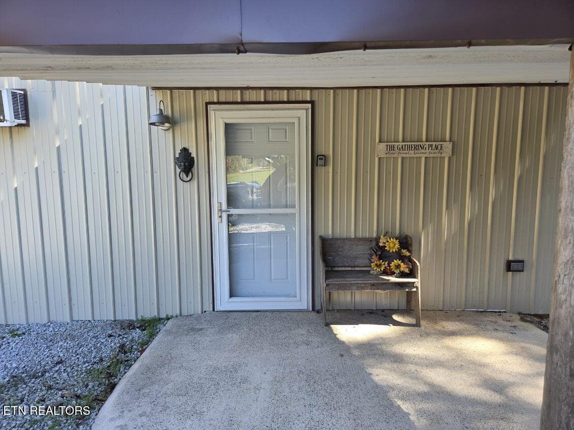 image000002 (8) - 1575 Genesis Rd, Lancing, TN 37770