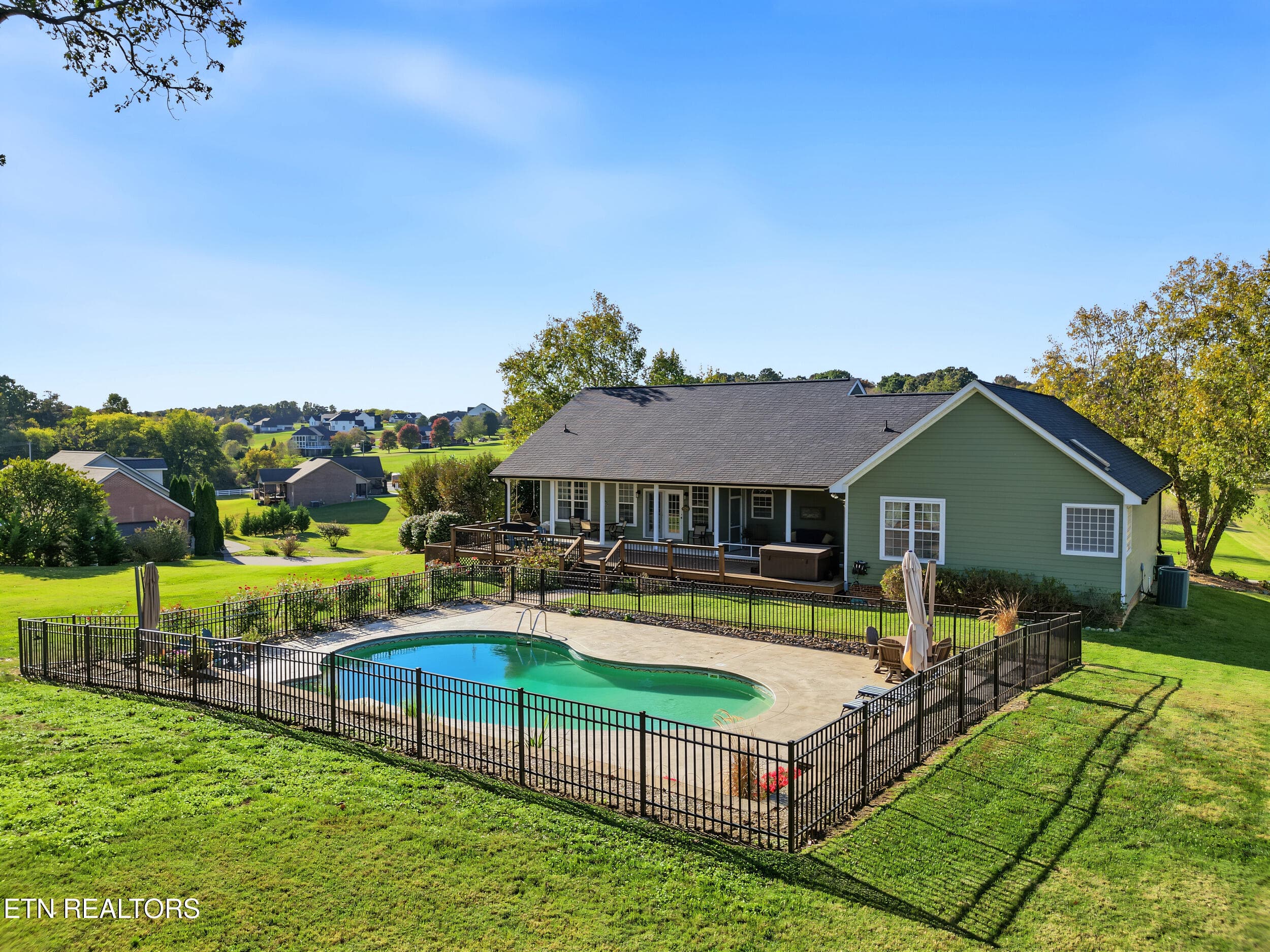 Back 3 - 1420 Foxfire Circle, Seymour, TN 37865
