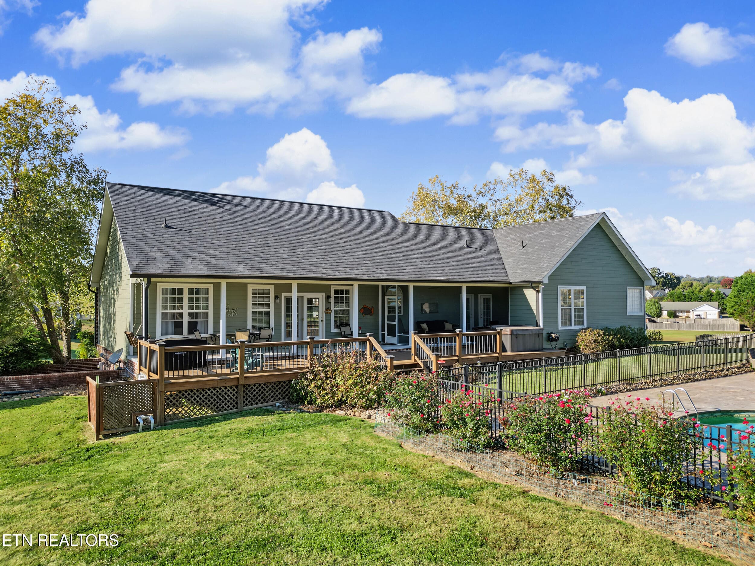 Back house 2 - 1420 Foxfire Circle, Seymour, TN 37865